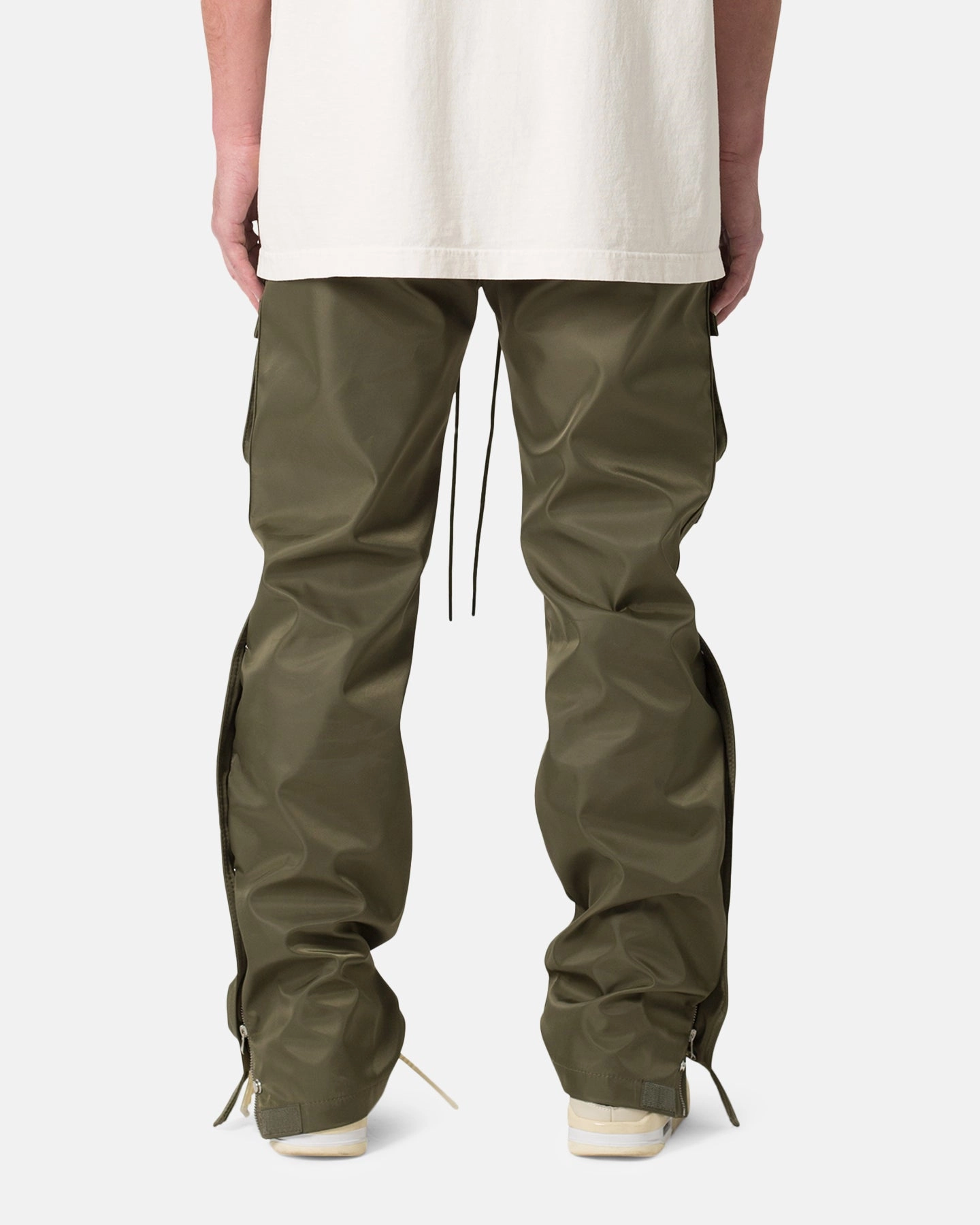 MNML Snap Front Cargo Pants Olive Functional fashion wear Cozy And Stylish