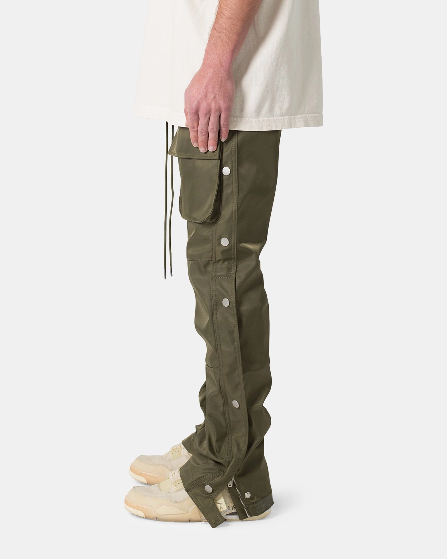 MNML Snap Front Cargo Pants Olive Weekend Wear Loose cut