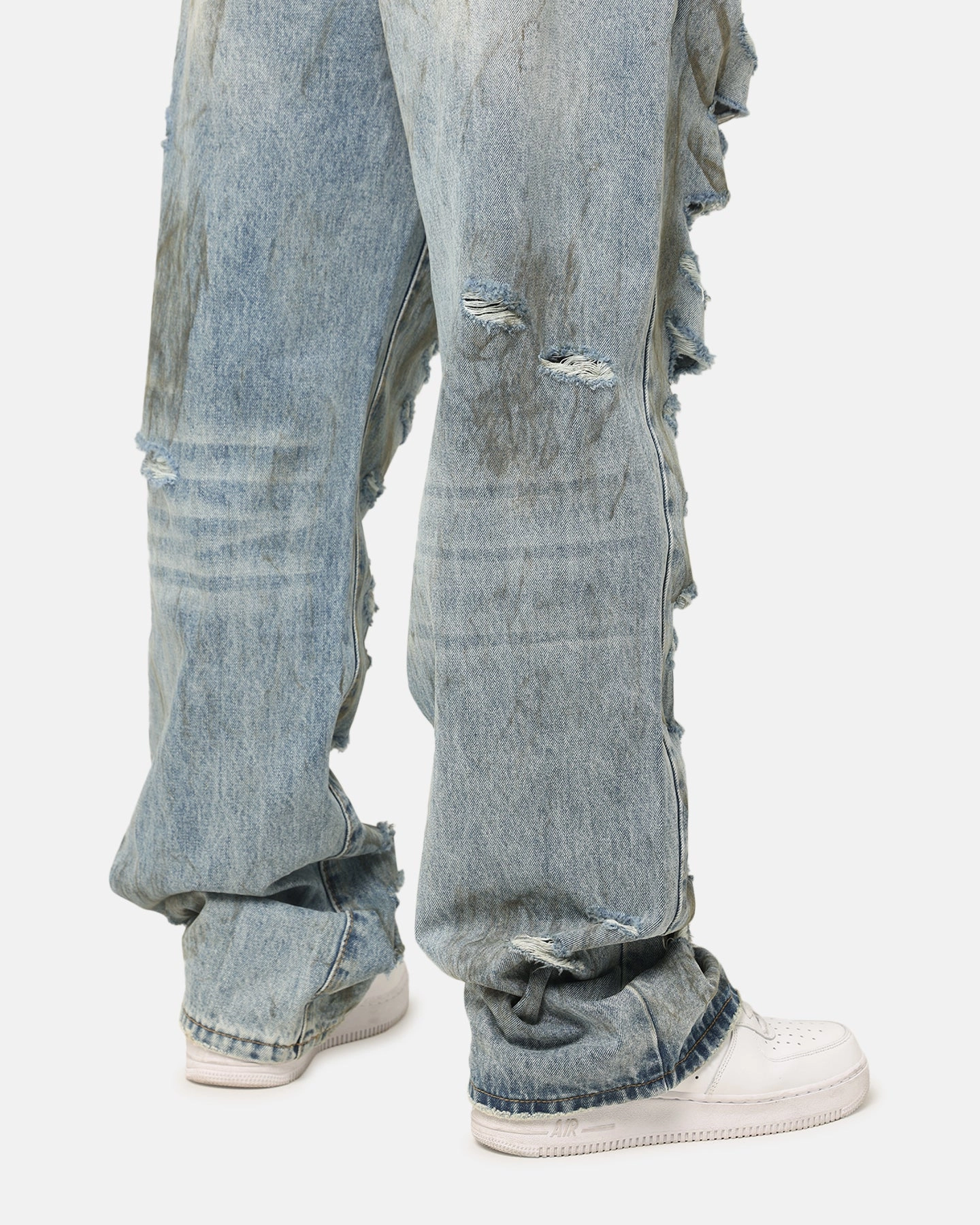 MNML Ultra Baggy Thrashed Denim Jeans Blue Comfortable Layers Tailored Silhouette