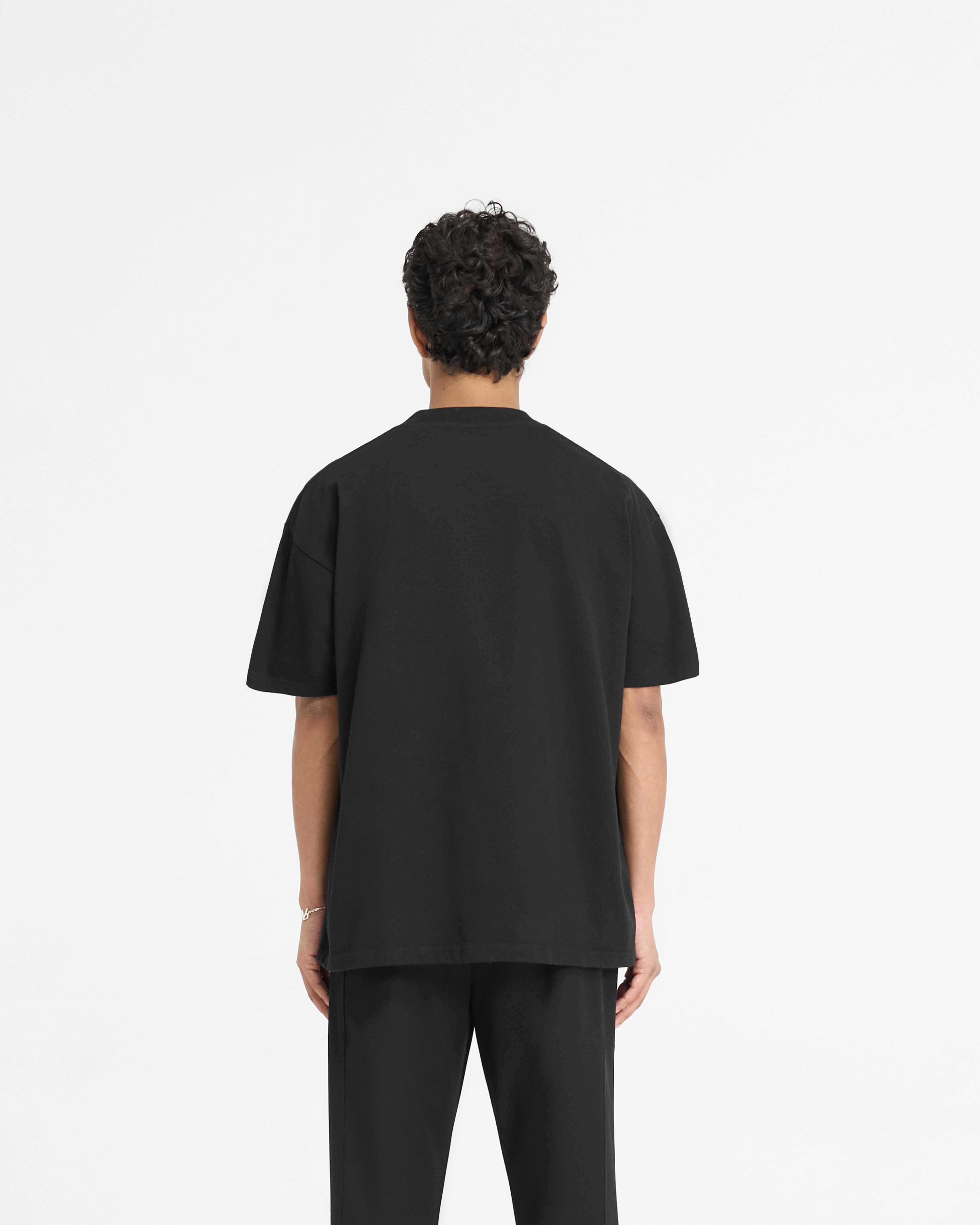 Formal Elegance Easy Style Wear England Applique T-Shirt - Jet Black