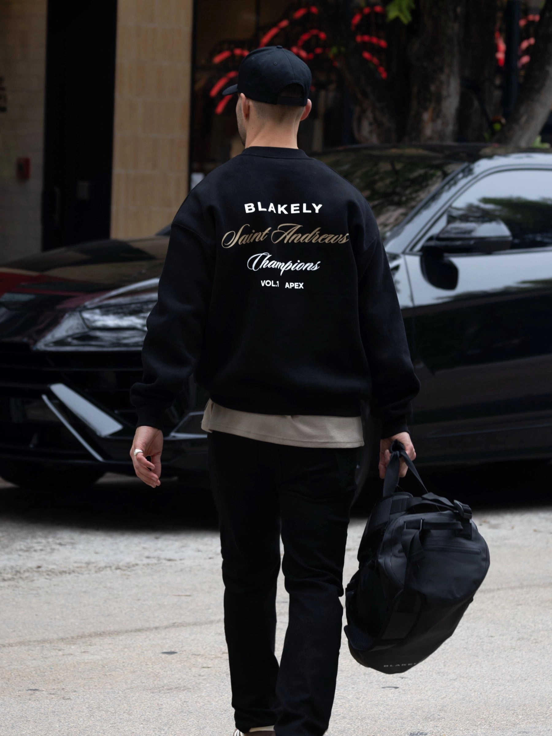 Reinforced Hem Thermal Lined Cuffs Champions Legacy Relaxed Sweater - Black