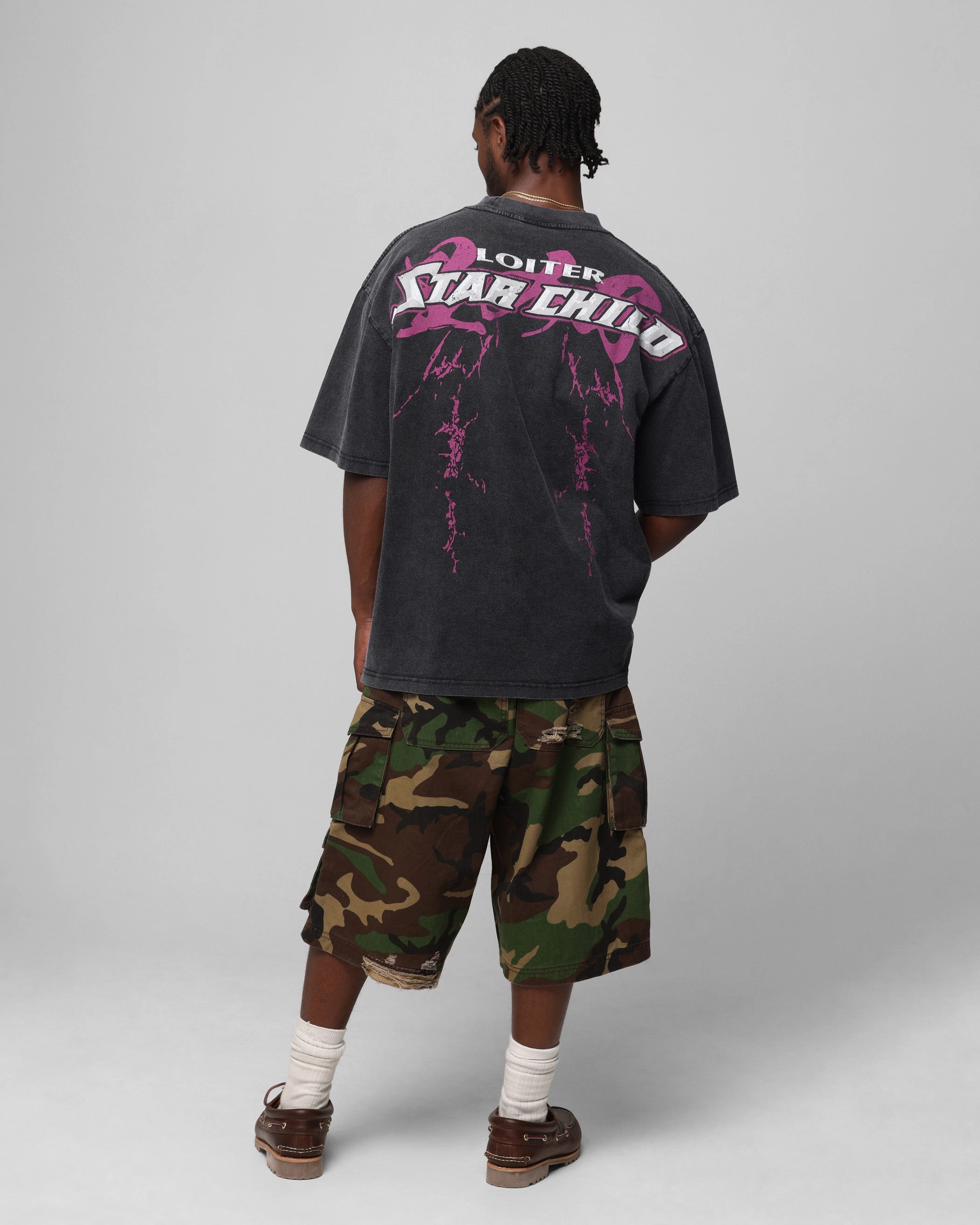 AntiPill Surface Loiter Midnight Widow Vintage T-Shirt Washed Black