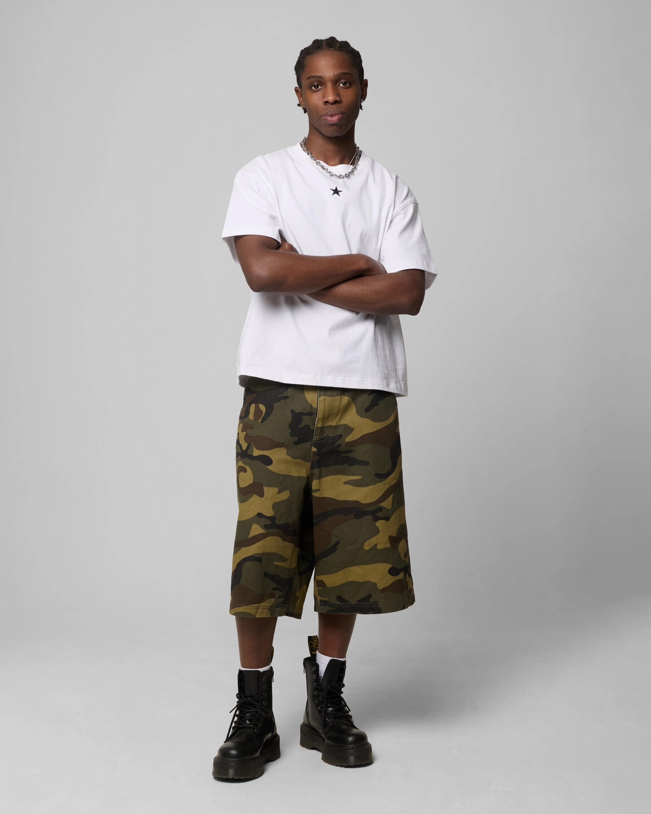 Interlock Weave Loiter Boxer Fitted T-Shirt White