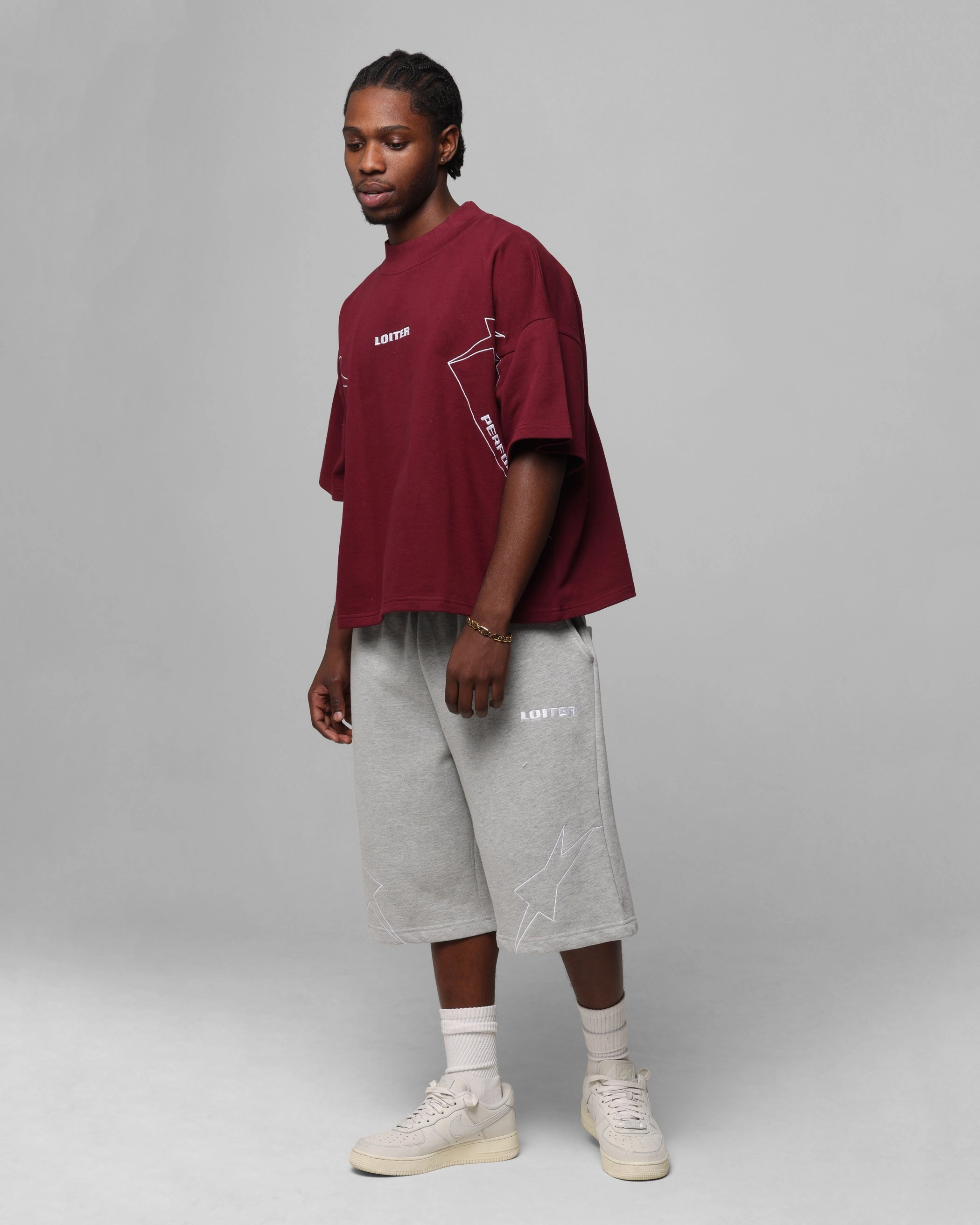 LayeredCollar Loiter Dark Performance T-Shirt Burgandy