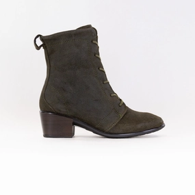 Cowboy Fan Every Condition Naot Majesty (Women's) - Olive Oily Suede