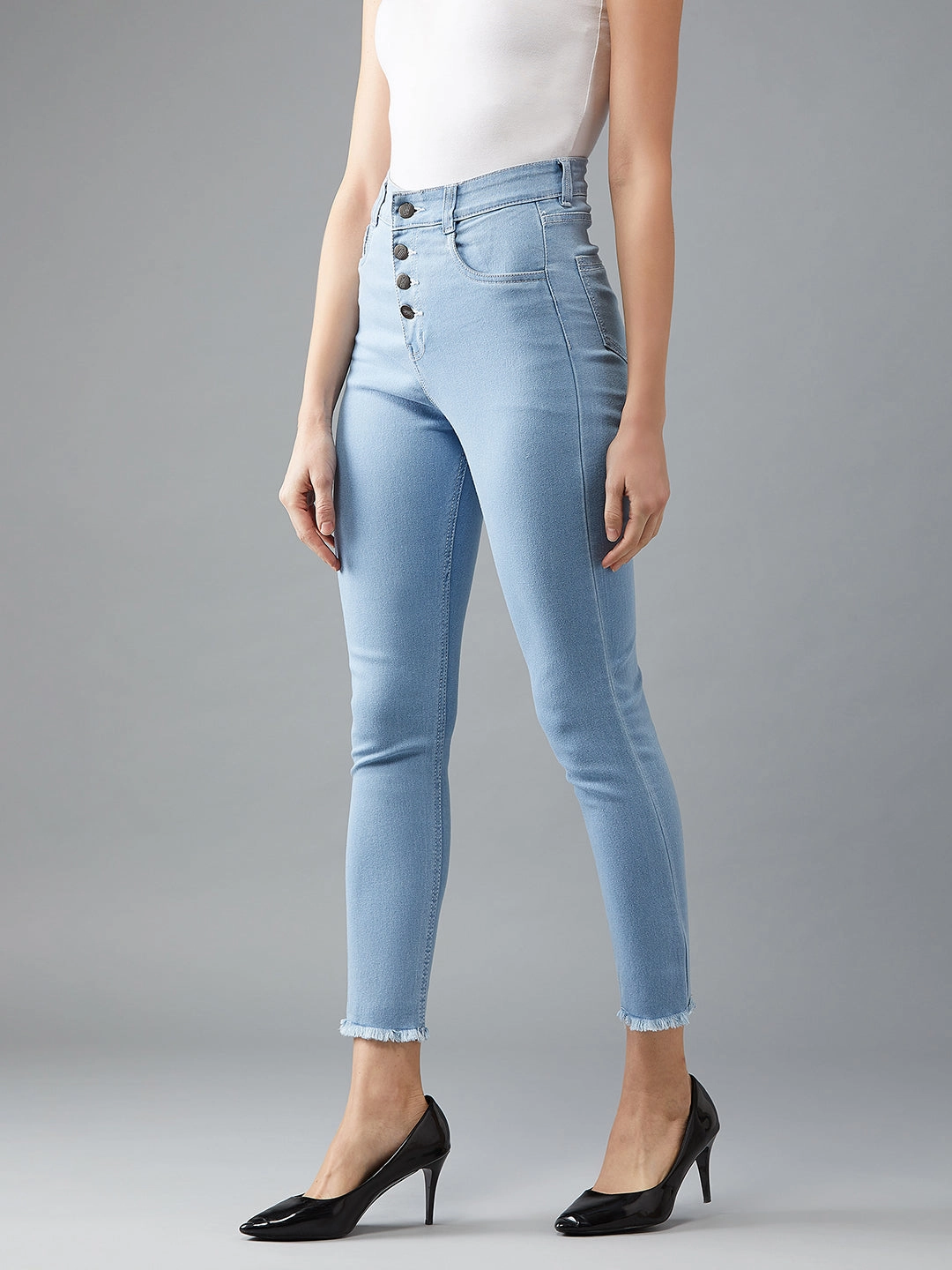Cool Outfitters Spring Mood Office Wear Minimalist CHASEstretch? Light Blue Skinny High-Rise Fringed Hemline Cropped Acid Wash Solid Denim Jeans