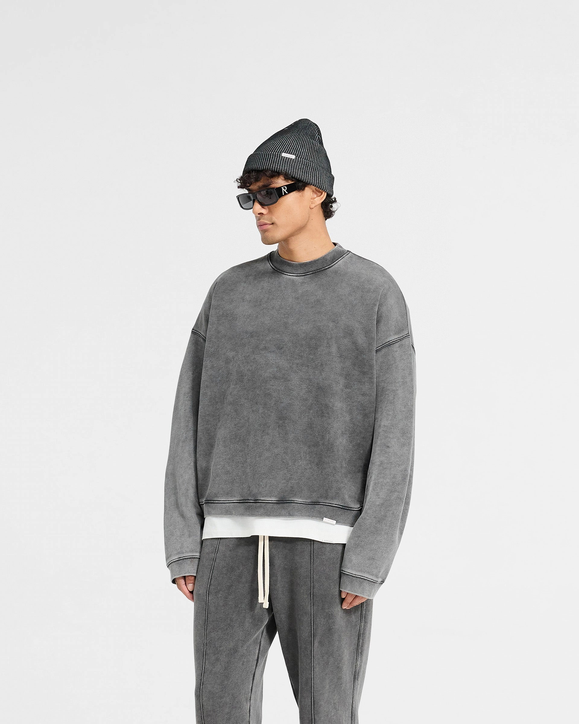 Initial Boxy Sweater - Vintage Grey Outdoor Warmth Breathable Texture