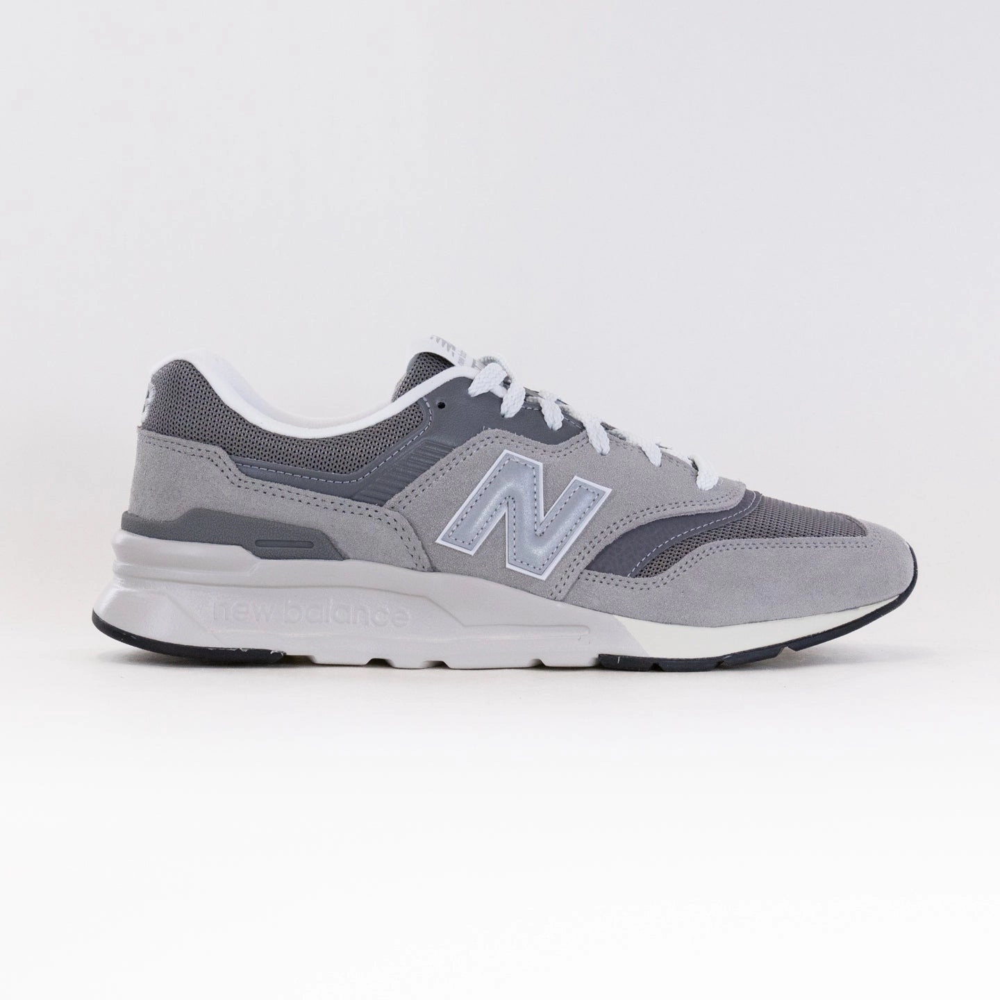 New Balance 997 (Men's) - Grey cushion - firm shoes