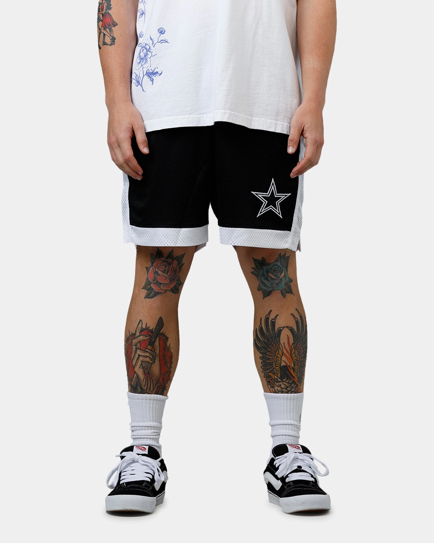 Comfortable Stretch New Era Dallas Cowboys Sport Class Shorts Black/White