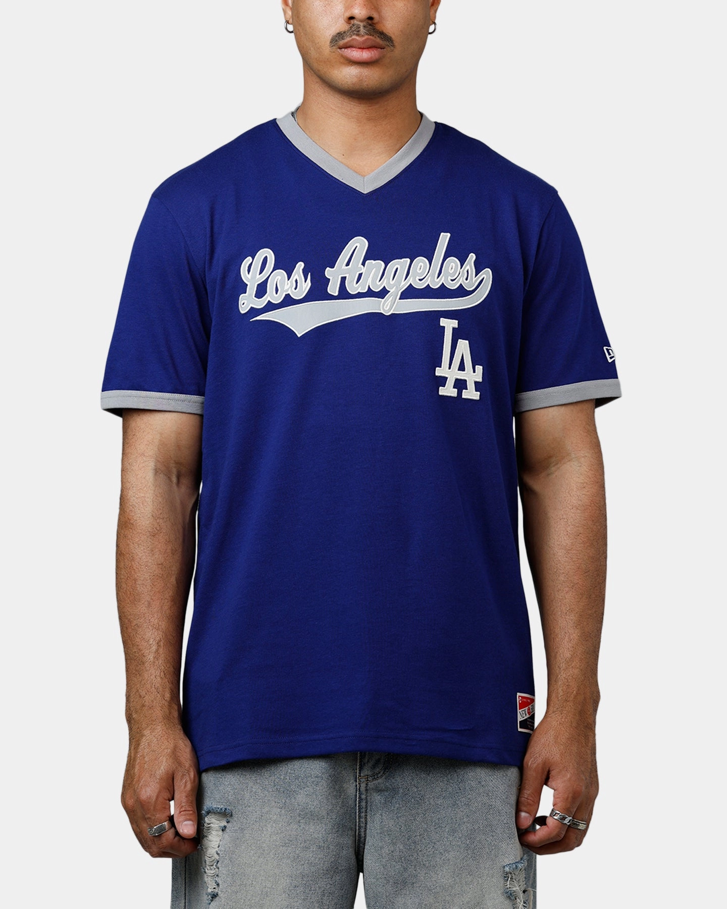 Activewear Top Thermal regulation New Era Los Angeles Dodgers Throwback V-Neck T-Shirt Royal Blue