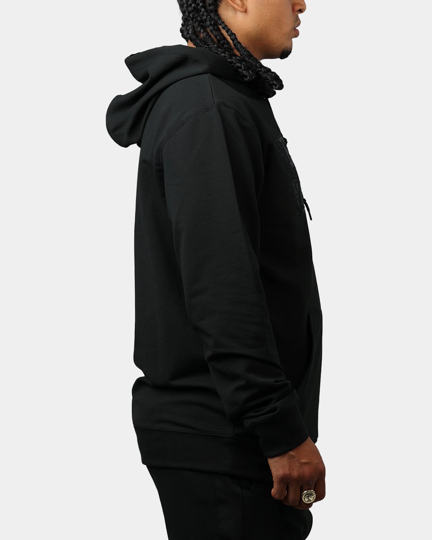 New Era New York Yankees Logo Select Hoodie Black/Black AllDay Comfort Design Modular Pocket Layout