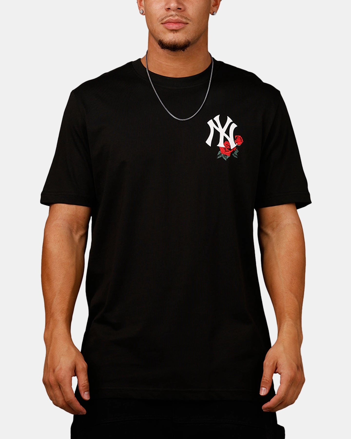 Outdoor Apparel DoubleStitching New Era New York Yankees Rose T-Shirt Black/Red