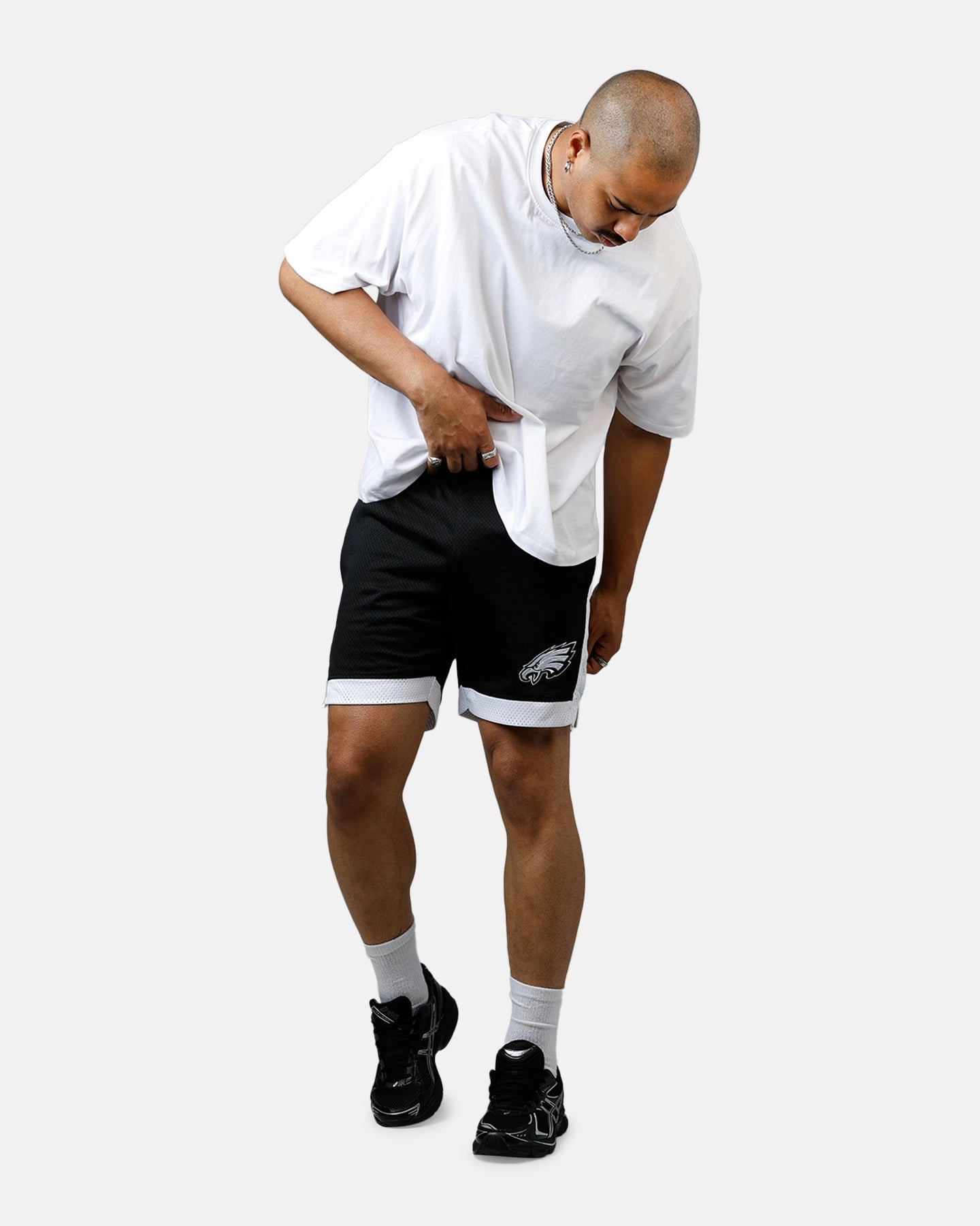 Bold Waistband Ultra Stretch New Era Philadelphia Eagles Sport Class Shorts Black/White