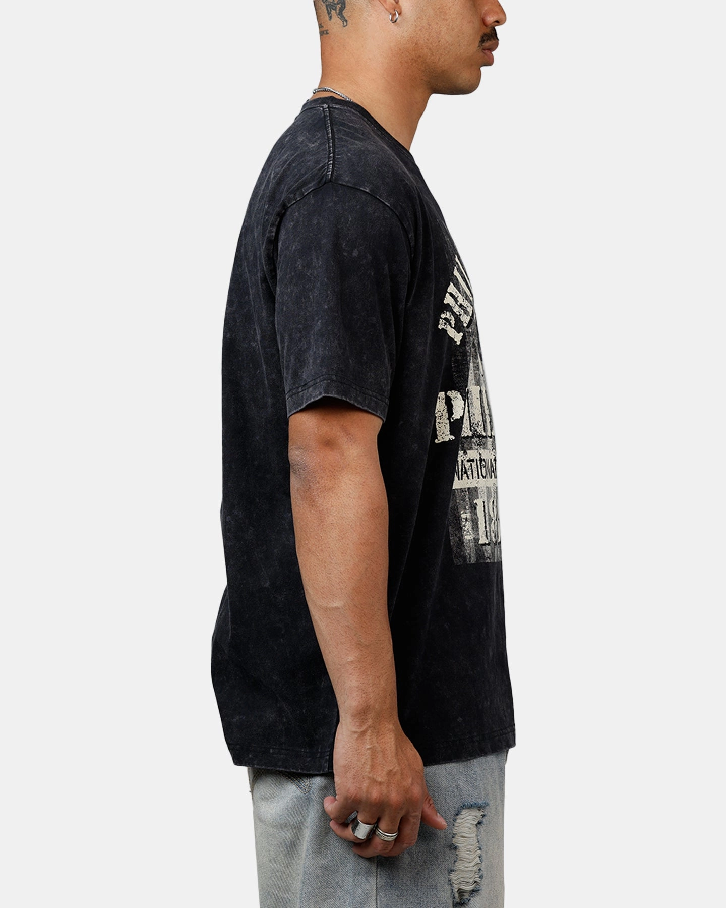 New Era Philadelphia Phillies Armed Forces T-Shirt Washed Black Fade Resistant Treatment