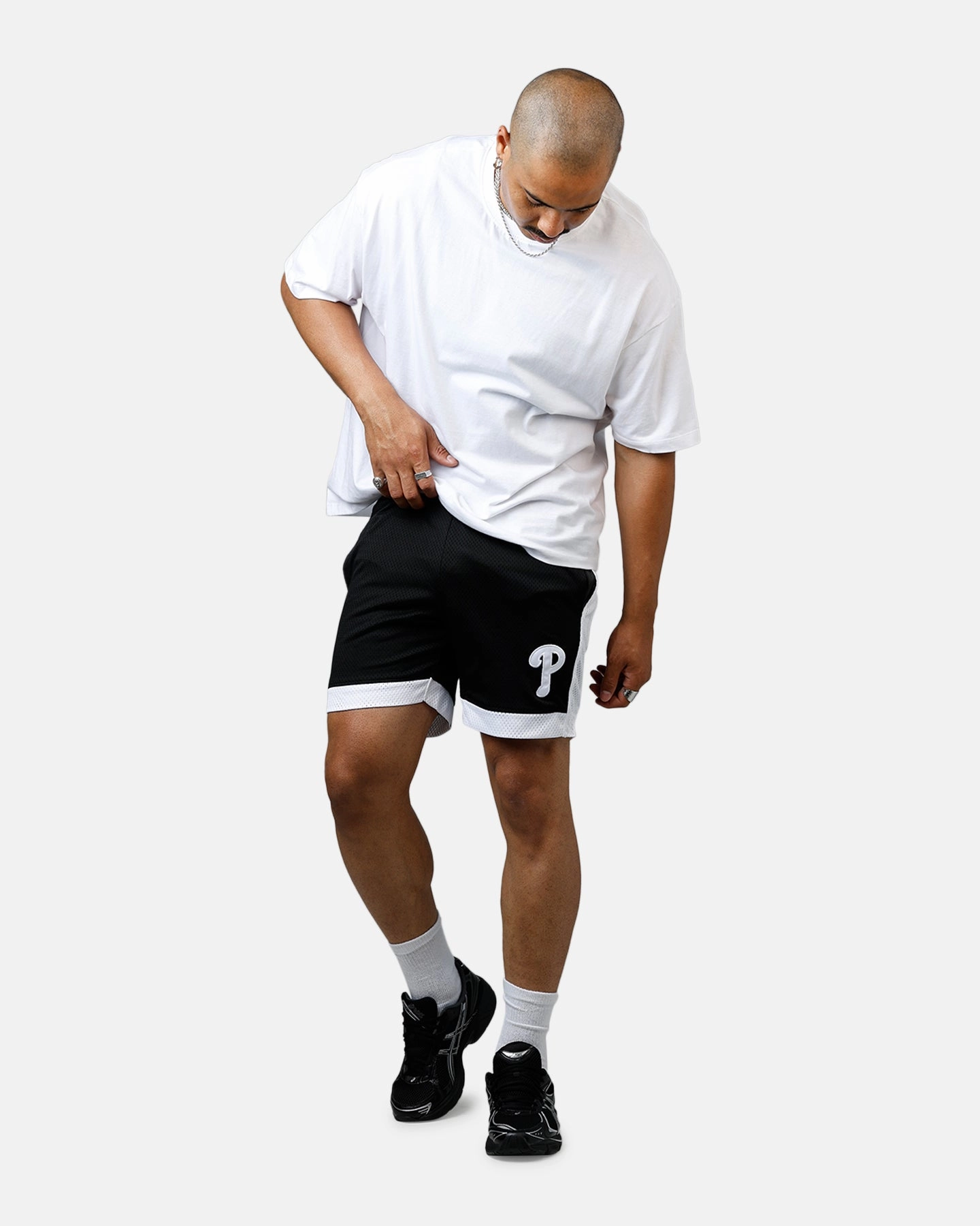 Packable Fit New Era Philadelphia Phillies Sport Class Shorts Black/White