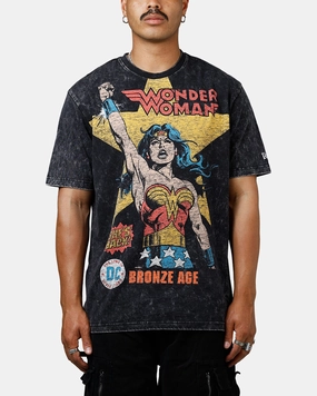 FlexibleSole Durable Overlock Stitch New Era X DC Wonder Women T-Shirt Washed Black