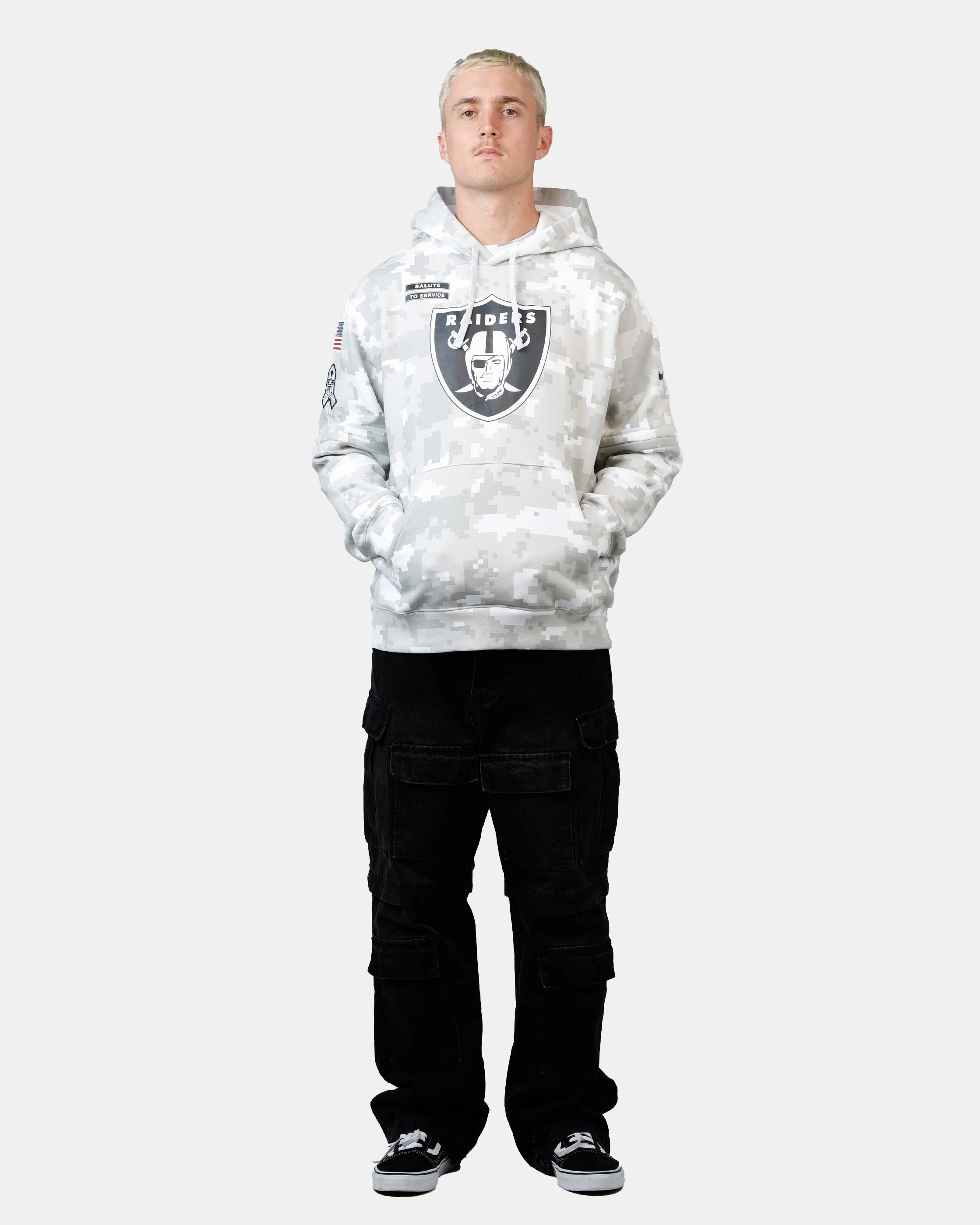 Nike Las Vegas Raiders Salute to Service Hoodie Camouflage Loose cut