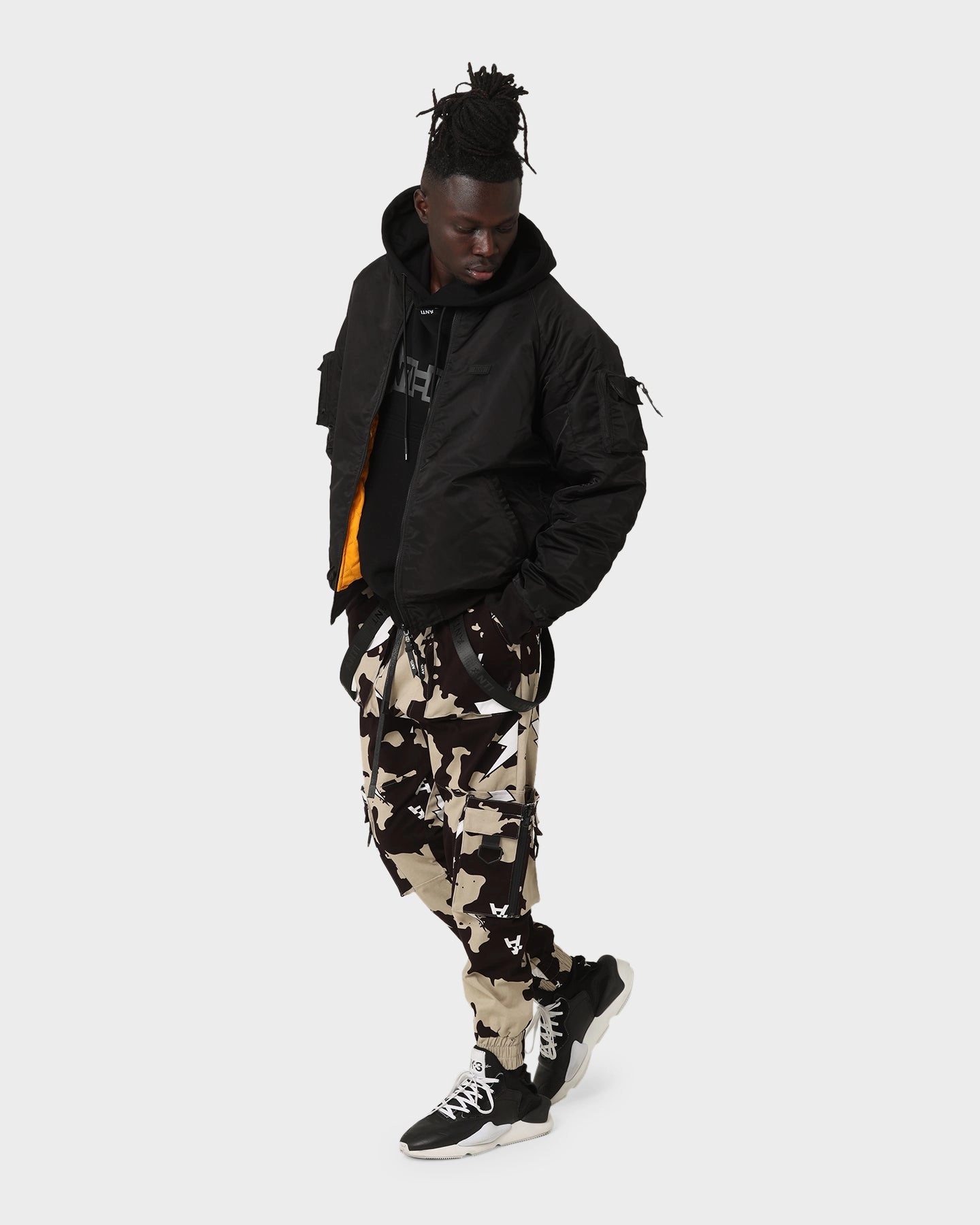 The Anti Order Armed Forces Elite Jogger Sand Storm Camo Packable Fit