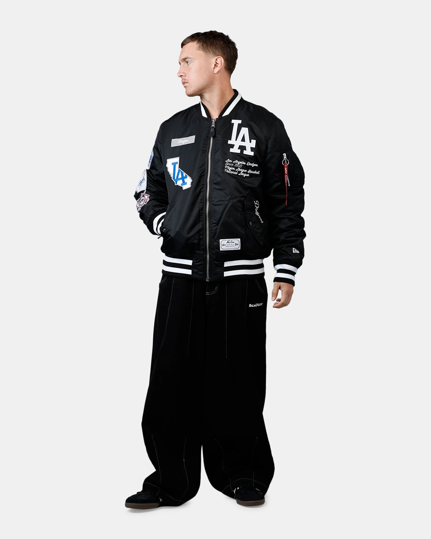 Headphone Hole New Era X Alpha Series X MLB Los Angeles Dodgers MA-1 Bomber Jacket Black