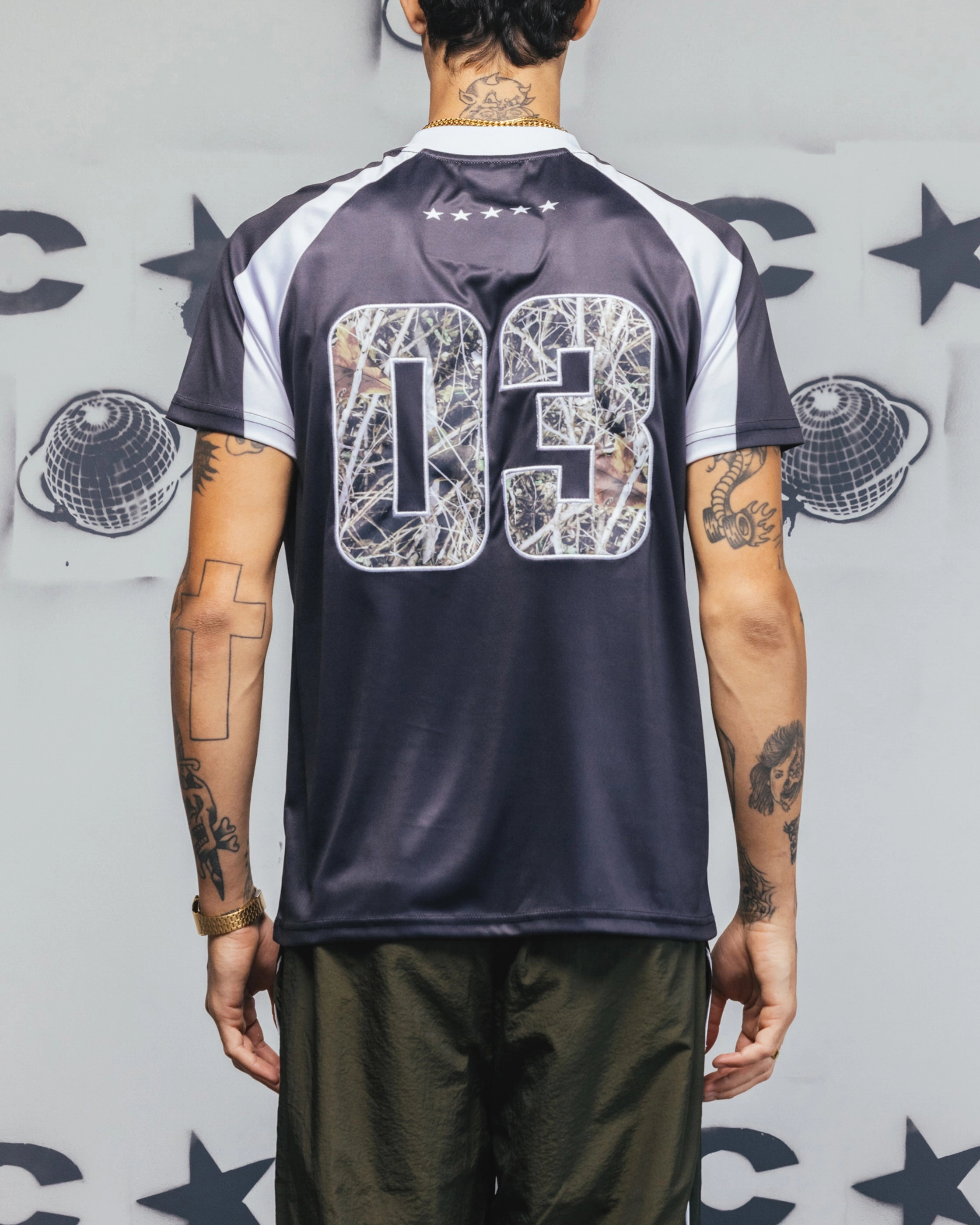 Carre Striker Jersey T-Shirt Black/White AntiSlipGrip StretchFit Design