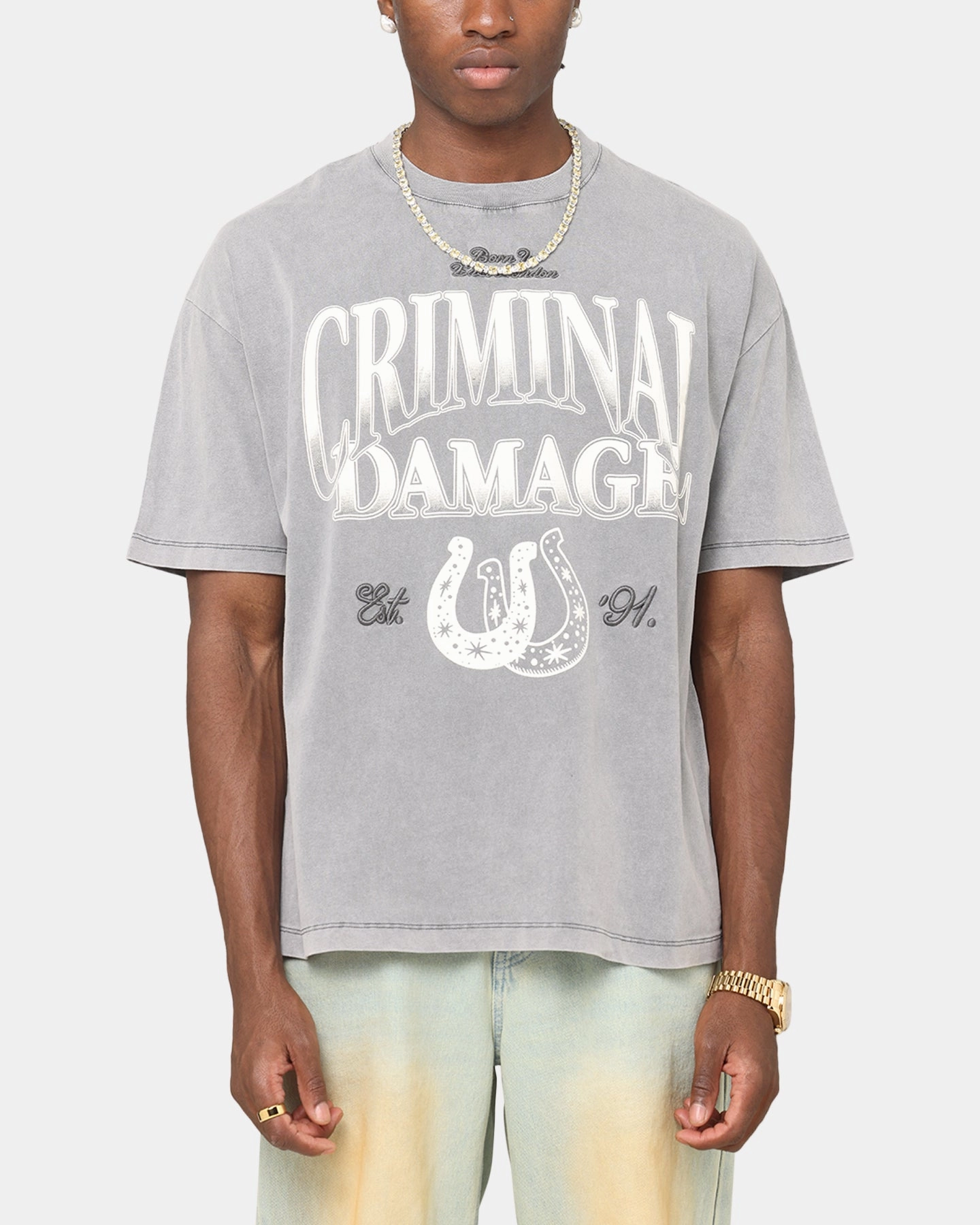 Criminal Damage Horseshoe T-Shirt Washed Black TaglessCollar OversizedSilhouette