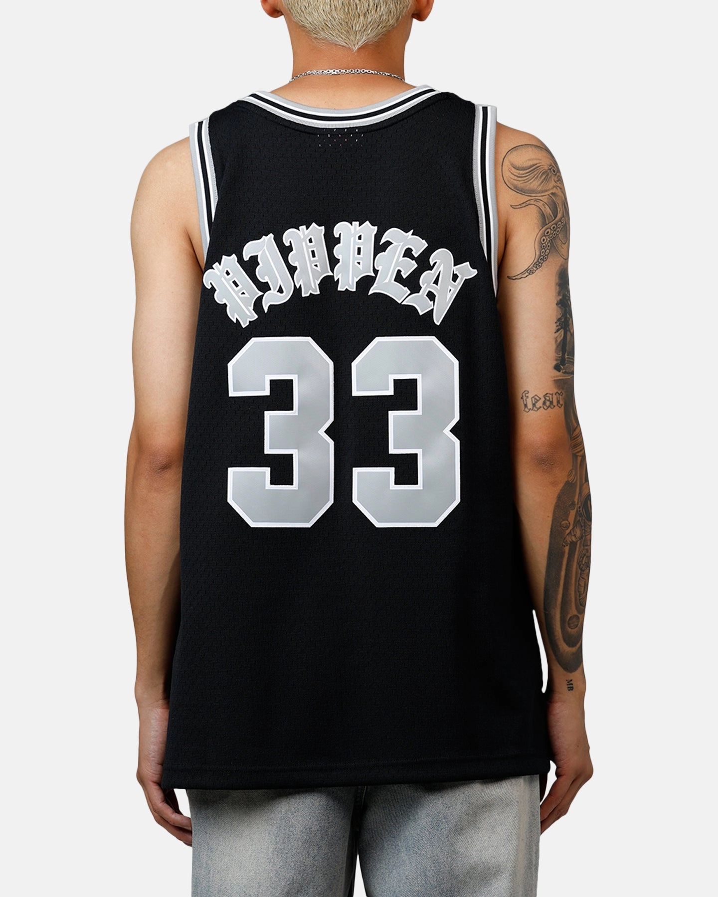 RelaxedNeckline Mitchell & Ness Chicago Bulls Scottie Pippen Bulls Are Back Jersey Black