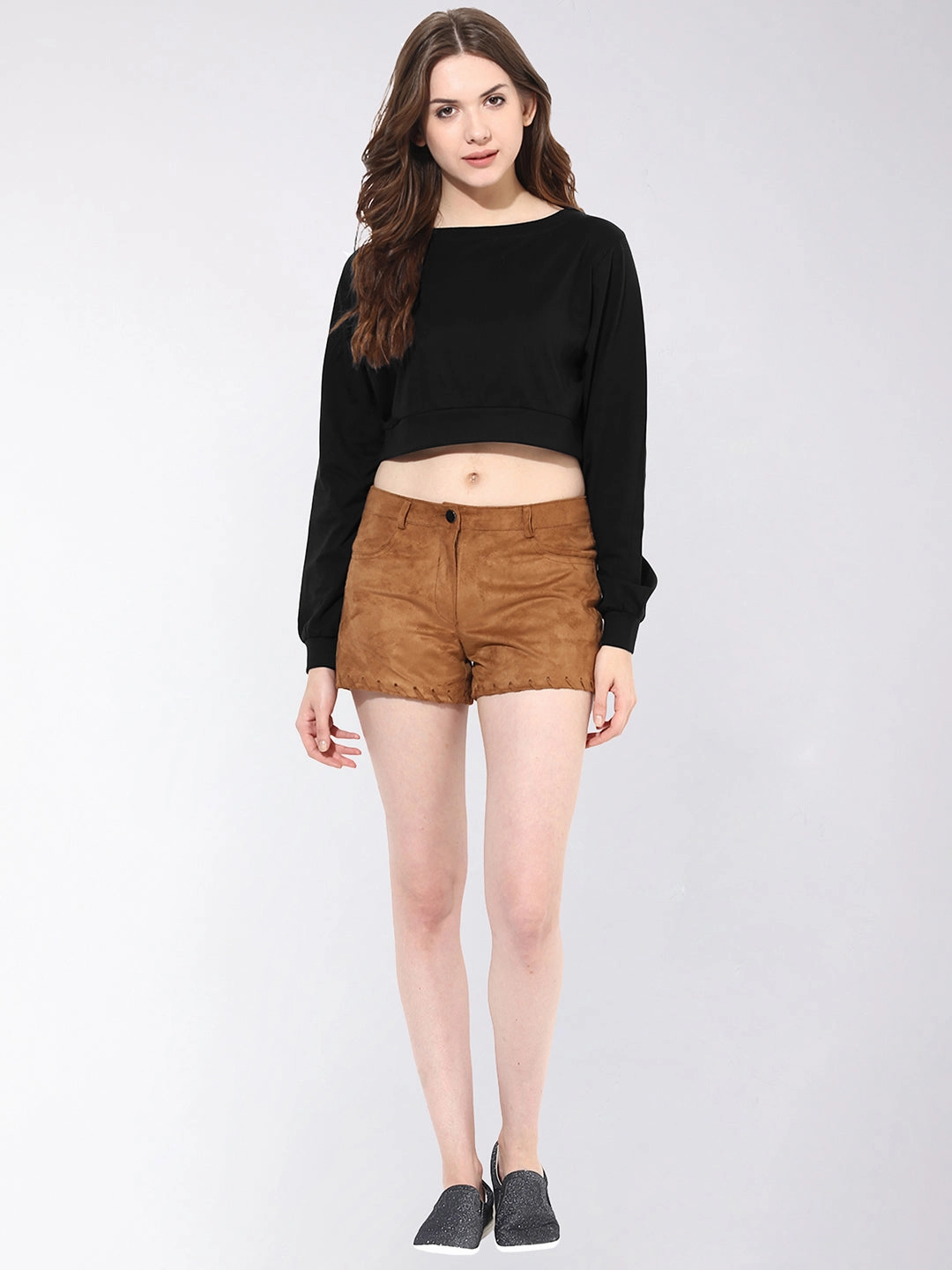 FoldableFeature Women's Black Round Neck Full Sleeves Oversized Boxy Crop Top