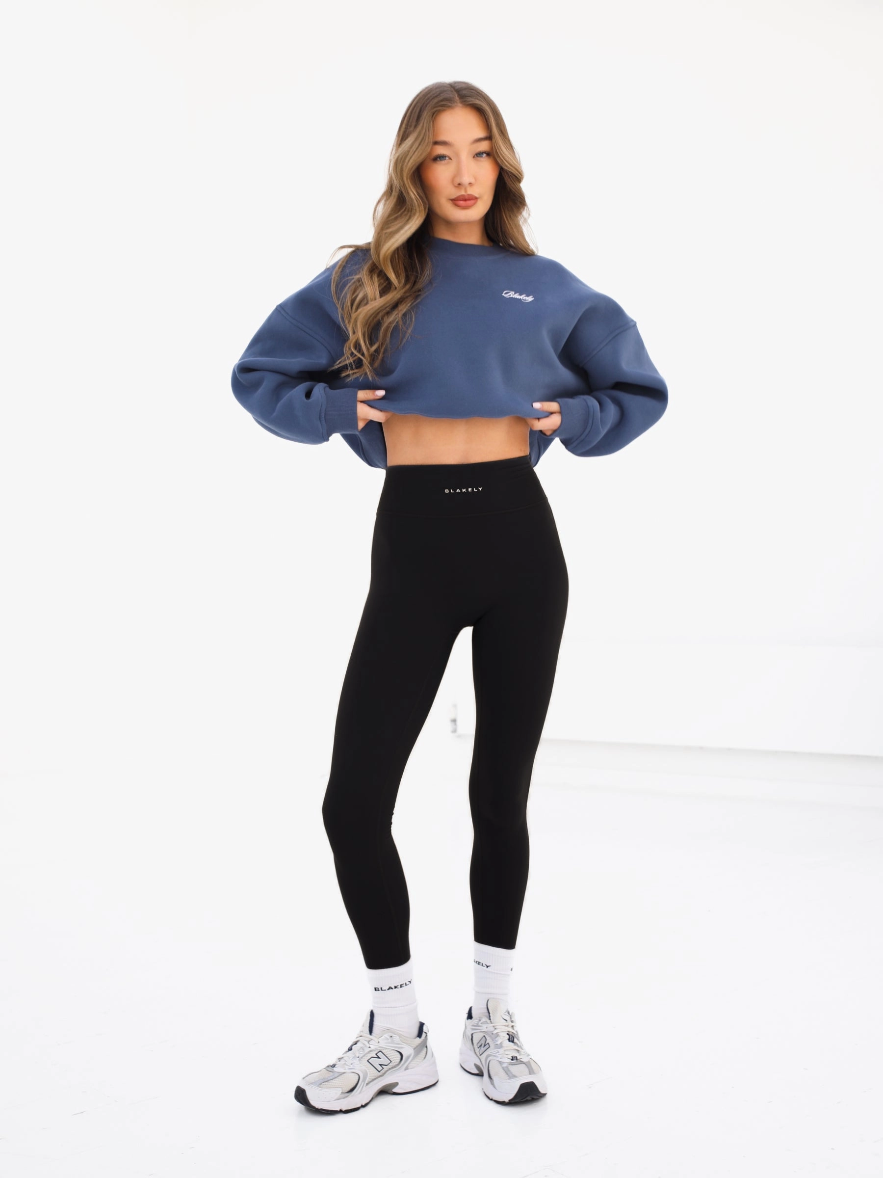 Clean Style Fall Fashion Off Duty Cropped Sweater - Steel Blue