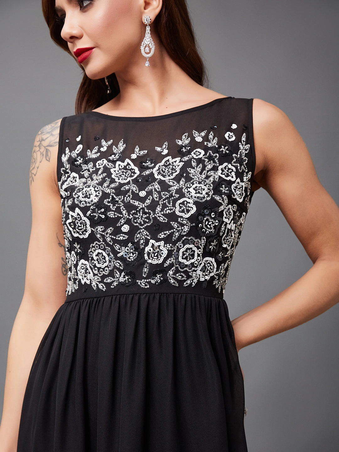 Women's Black Boat Neck Sleeveless Solid Embellished Maxi Dress Cozy And Stylish Flattering Cut Wear