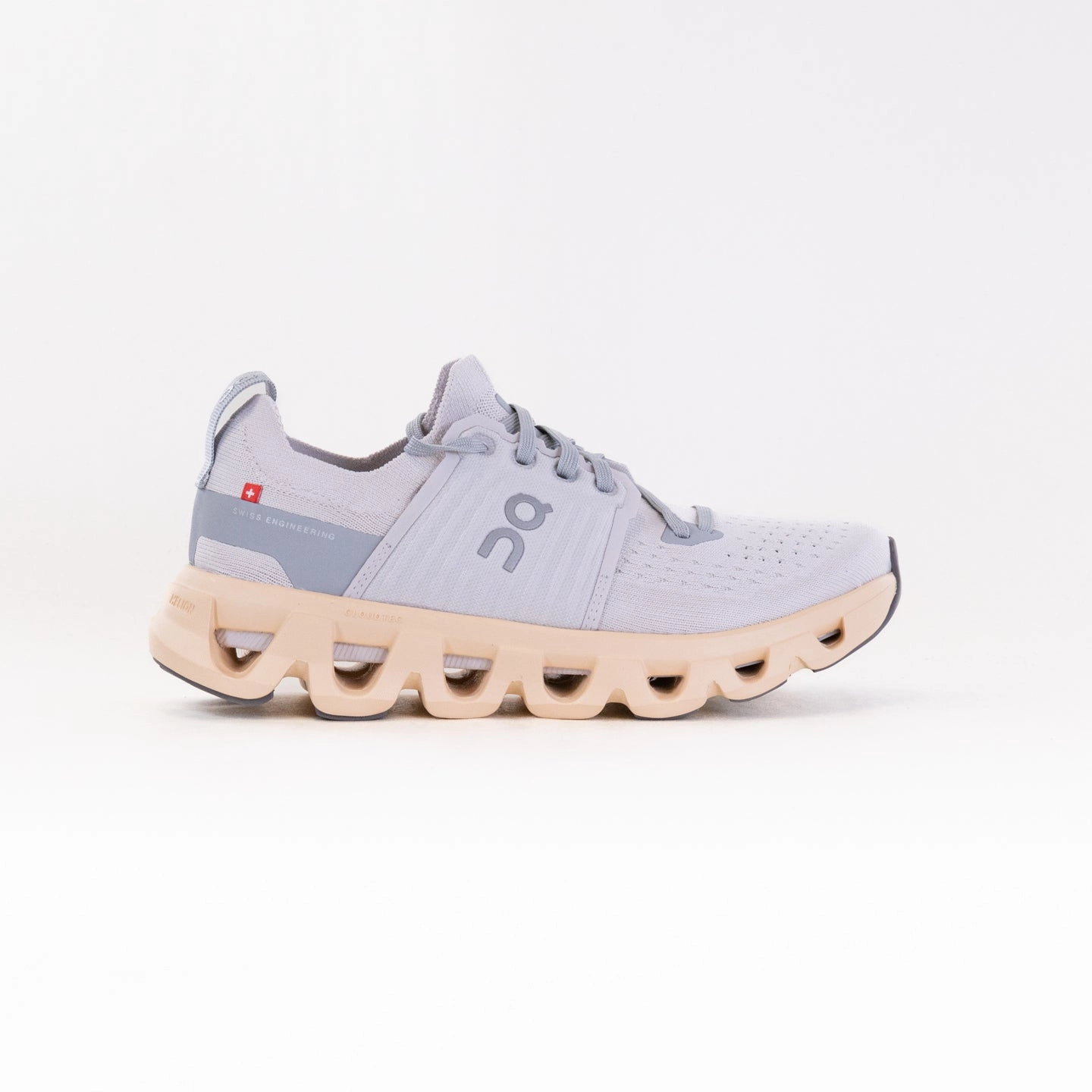 gym goer On Cloudswift 4 (Women's) - Frost/Blonde
