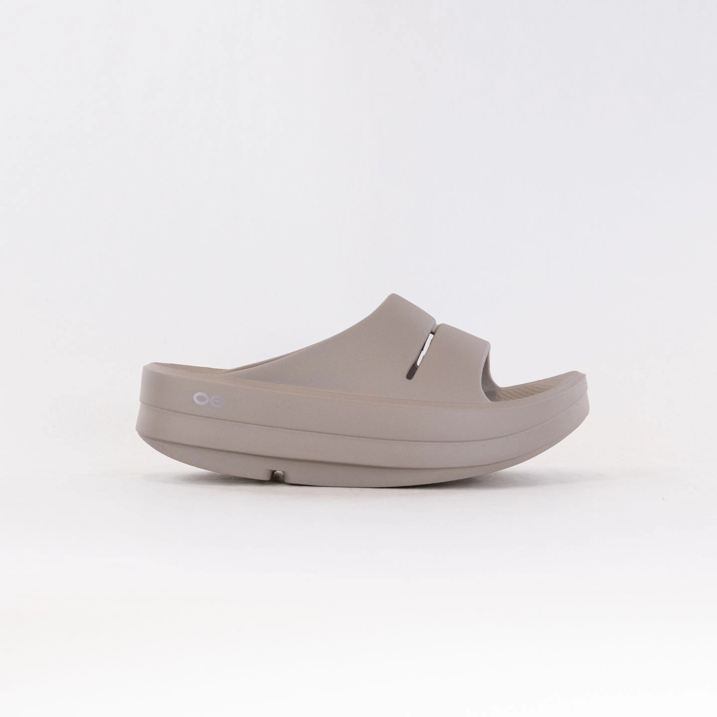 OOFOS OOMega Ooahh Sandal (Women's) - Nomad Casual Shoes