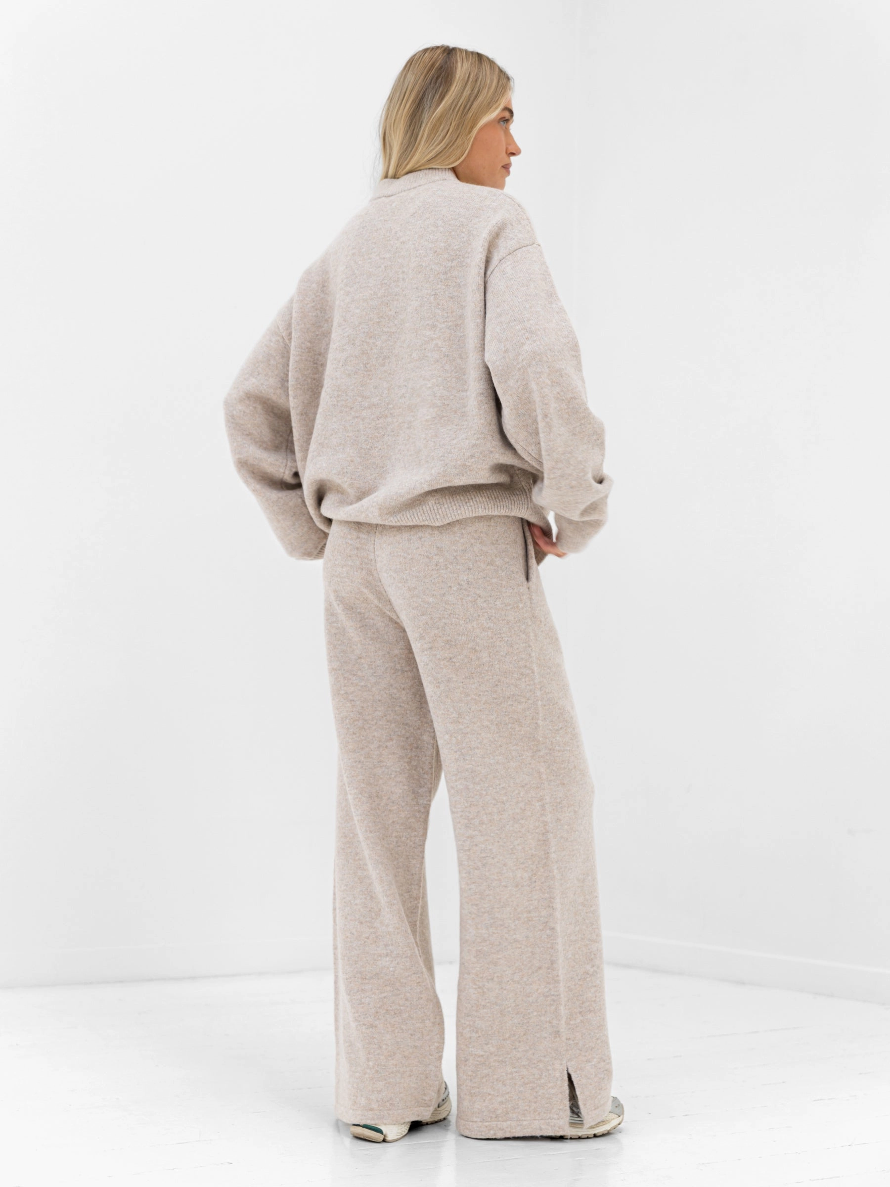 No Effort Oversized Knitted Sweater - Toasted Taupe