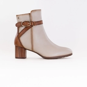 Cool Weather Pikolinos Calafat Bootie (Women's) - Marfil