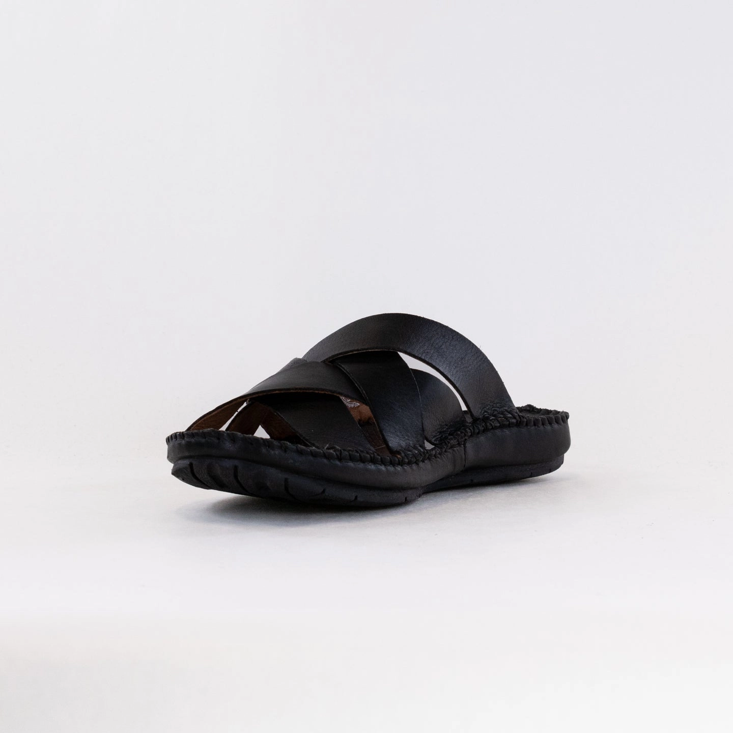 Pikolinos Tarifa 06J-0015 (Men's) - Black Leather Everyday Versatile Footwear Water Friendly Construction