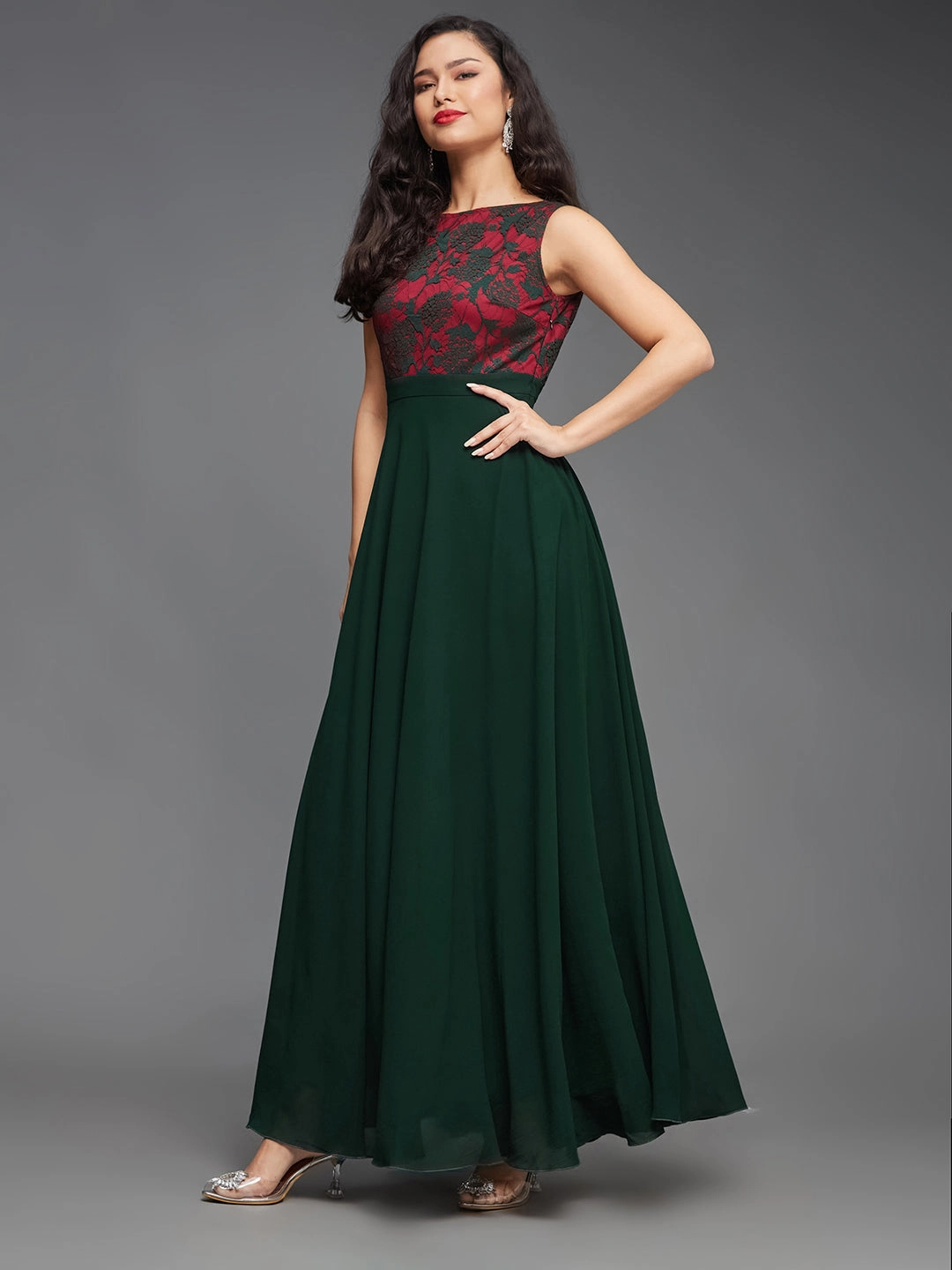 New Mood Fluid Shape Women's Dark Green Round Neck Sleeveless Georgette Floral Lace Fit & Flare Maxi Dress