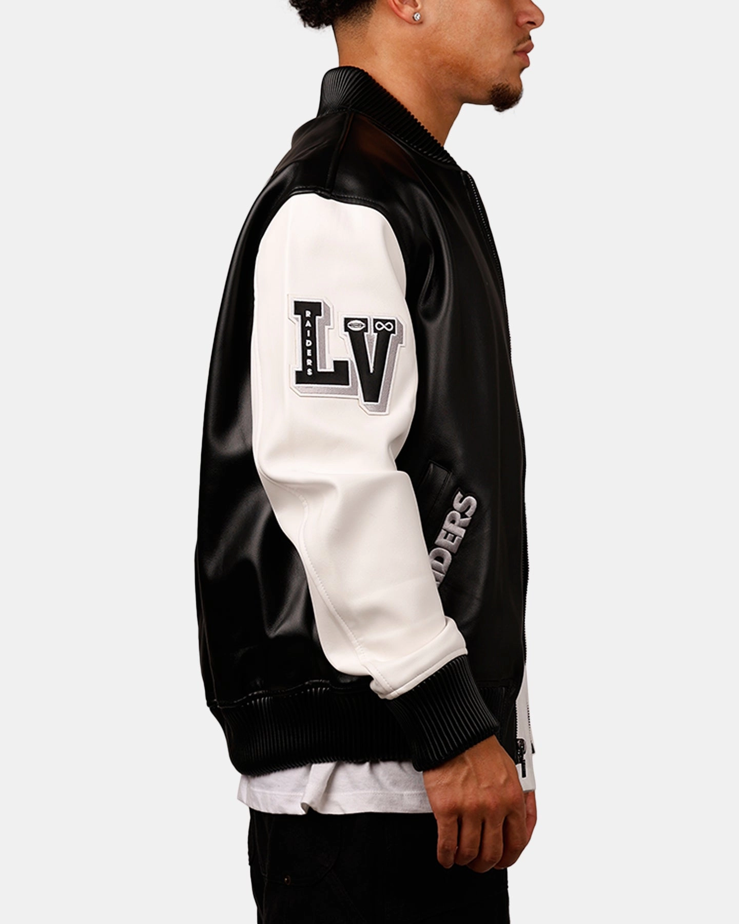 Pro Standard Las Vegas Raiders Varsity Jacket Black Clean Fit Design