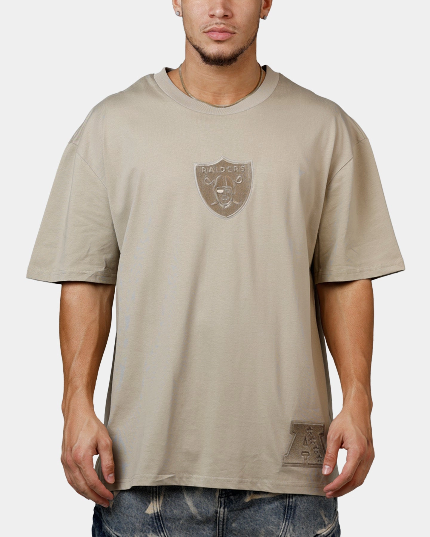 Pro Standard Las Vegas Raiders Wingspan T-Shirt Taupe Sporty Cardigan