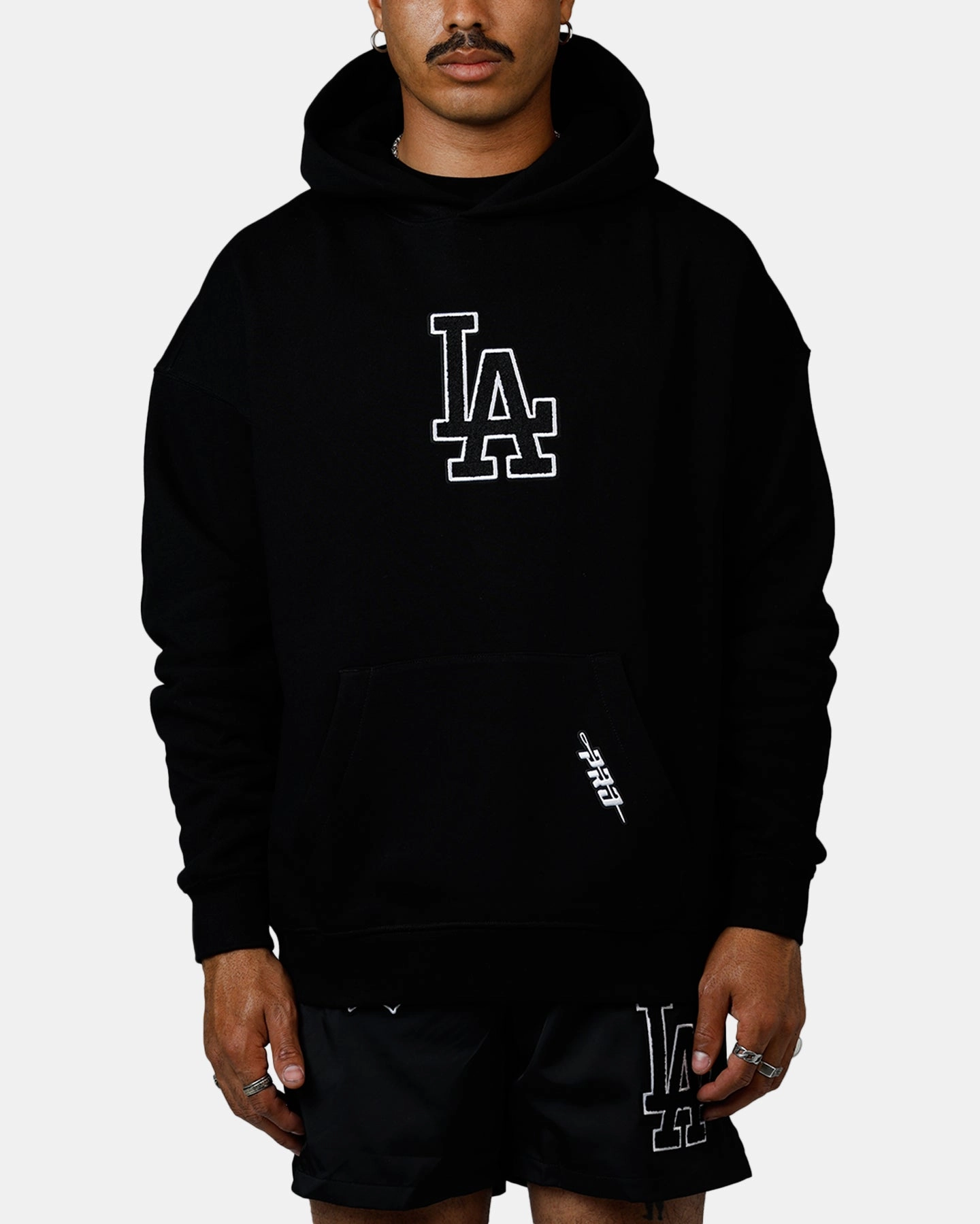 Pro Standard Los Angeles Dodgers Chenille Hoodie Black Thermal Regulating Fabric FadeResistant Dye