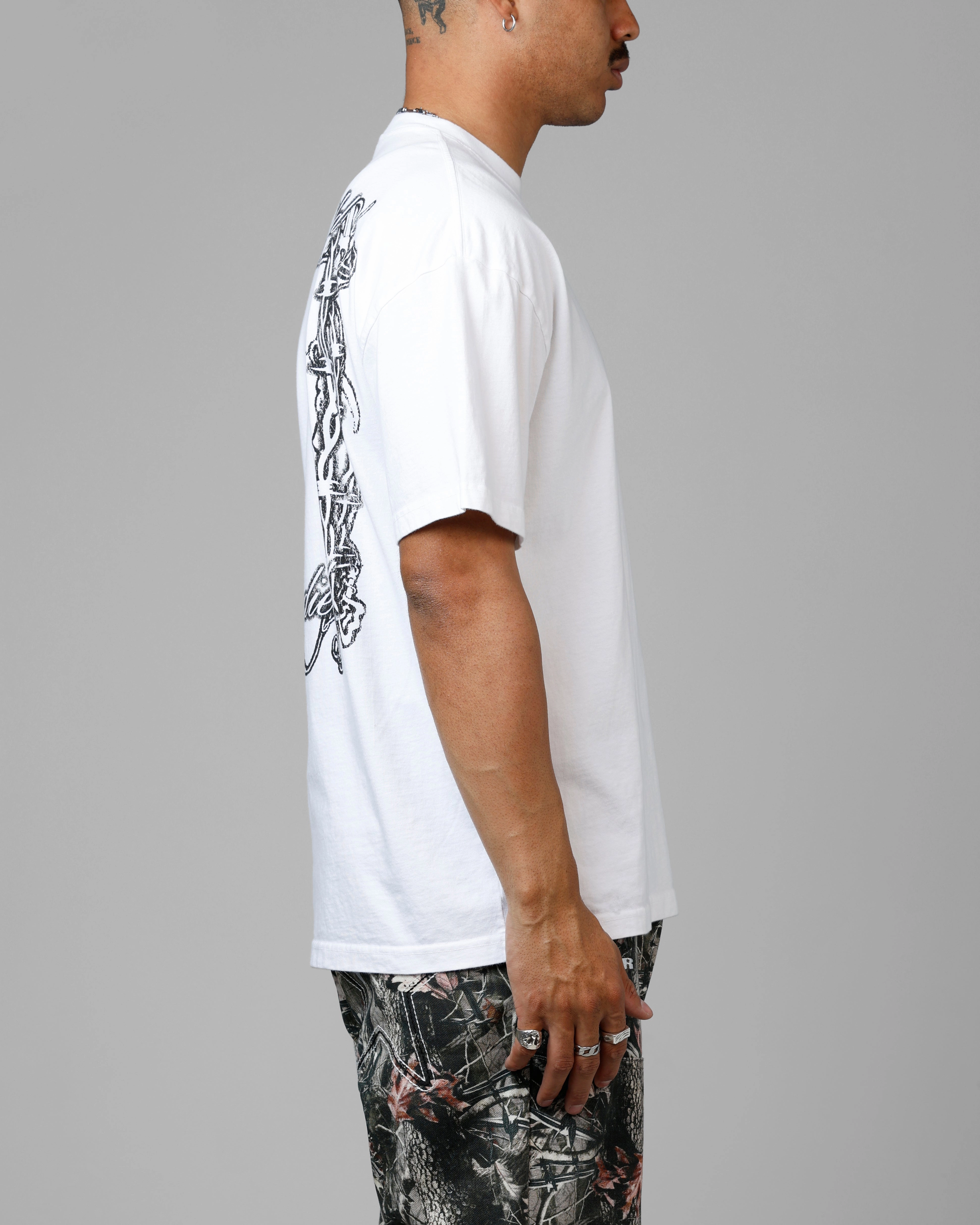 Loiter Earth Angel Heavyweight T-Shirt White TemperatureRegulatingLining