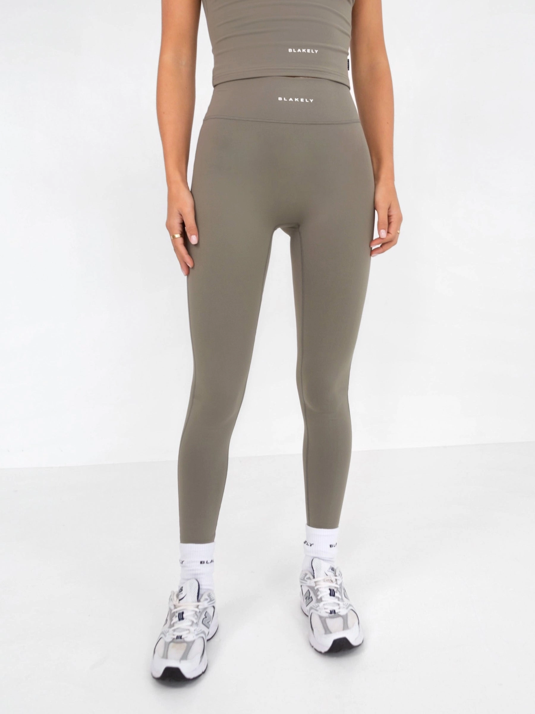 Ultimate Soft Lifestyle Leggings - Safari Green Fashion Forward