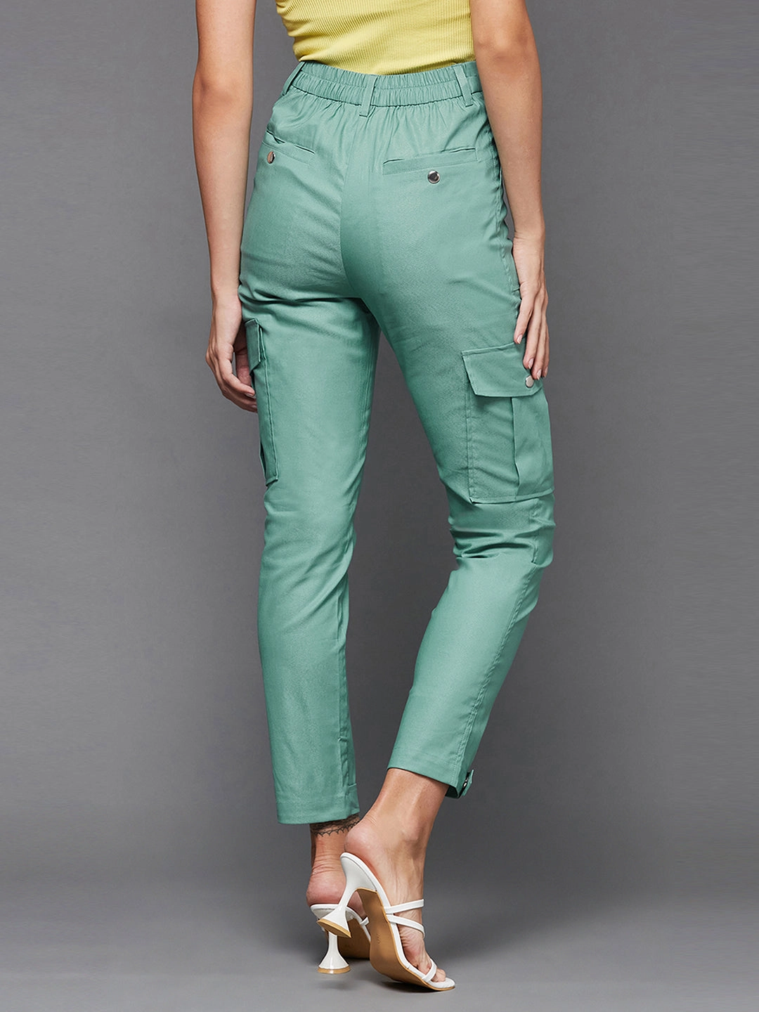 On The Go Cozy Lining Women's Turquoise Solid Polyester High-Waist Regular Length Trousers