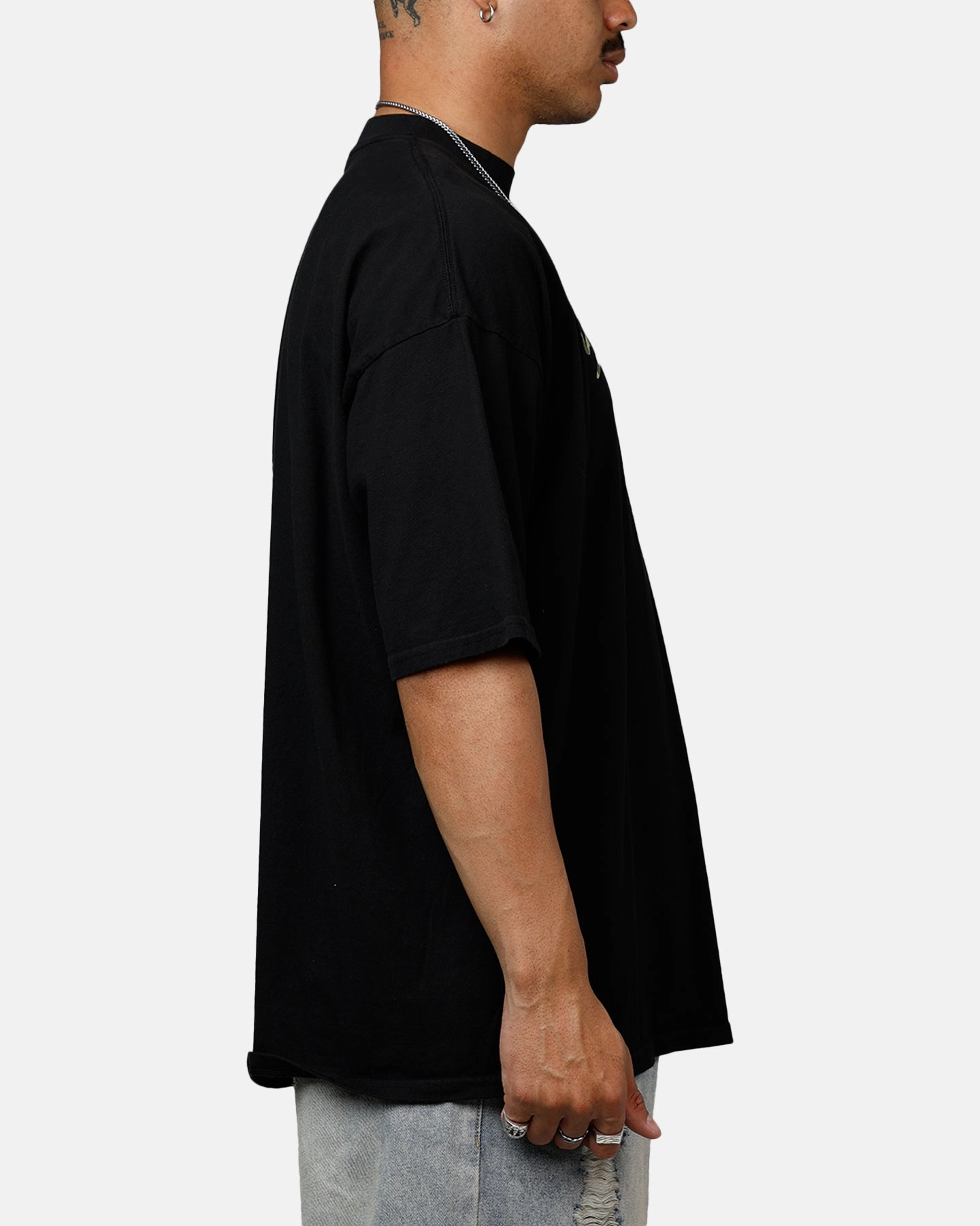 Carre Camo Script T-Shirt Black ReflectiveDetails Reinforced Neckline Detail