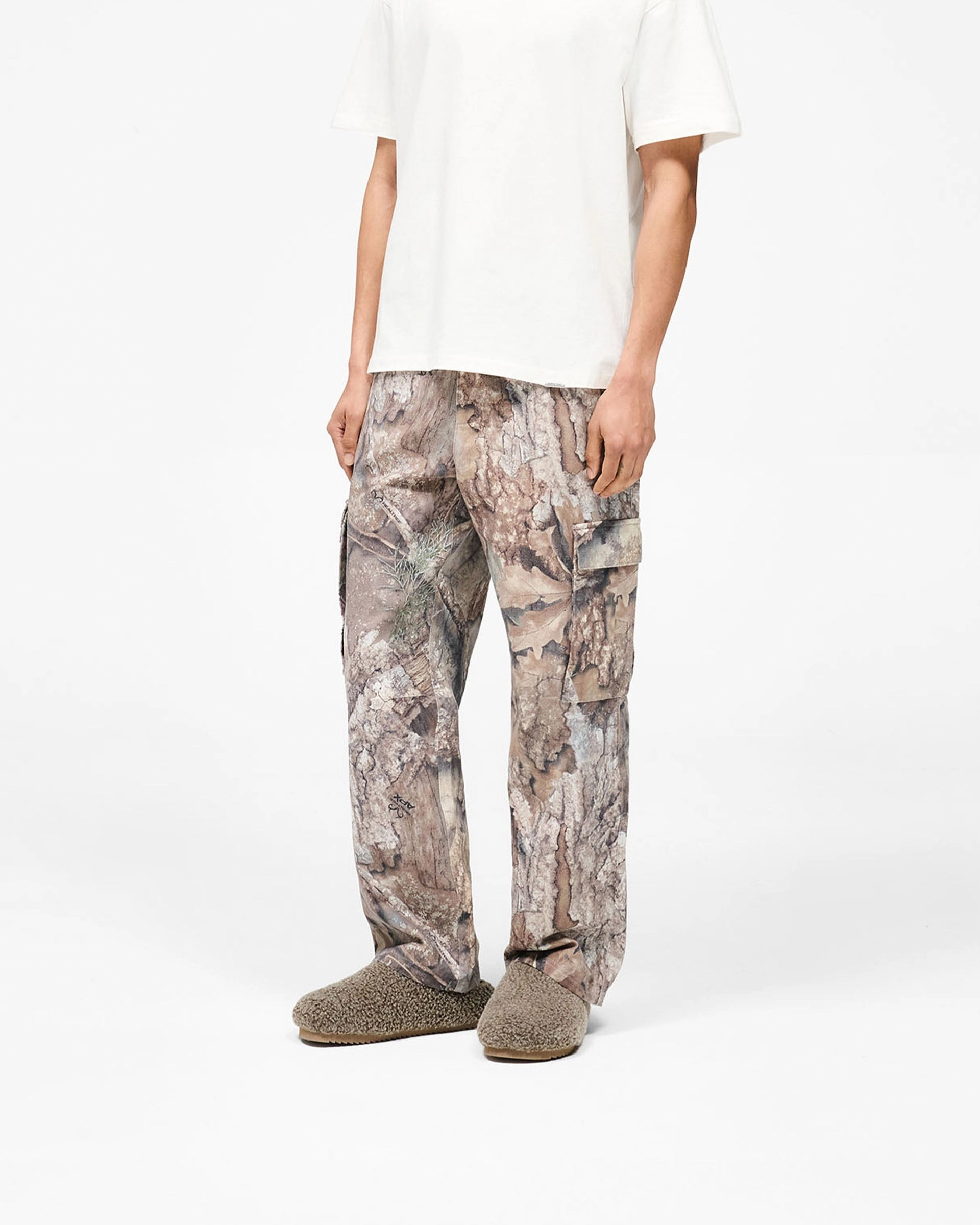 SecureClosureSystem Realtree? Camo Cargo Pant - Camo