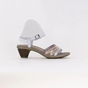 Spring Shine Weekend Chill Naot Current (Women's) - Metallic Silver