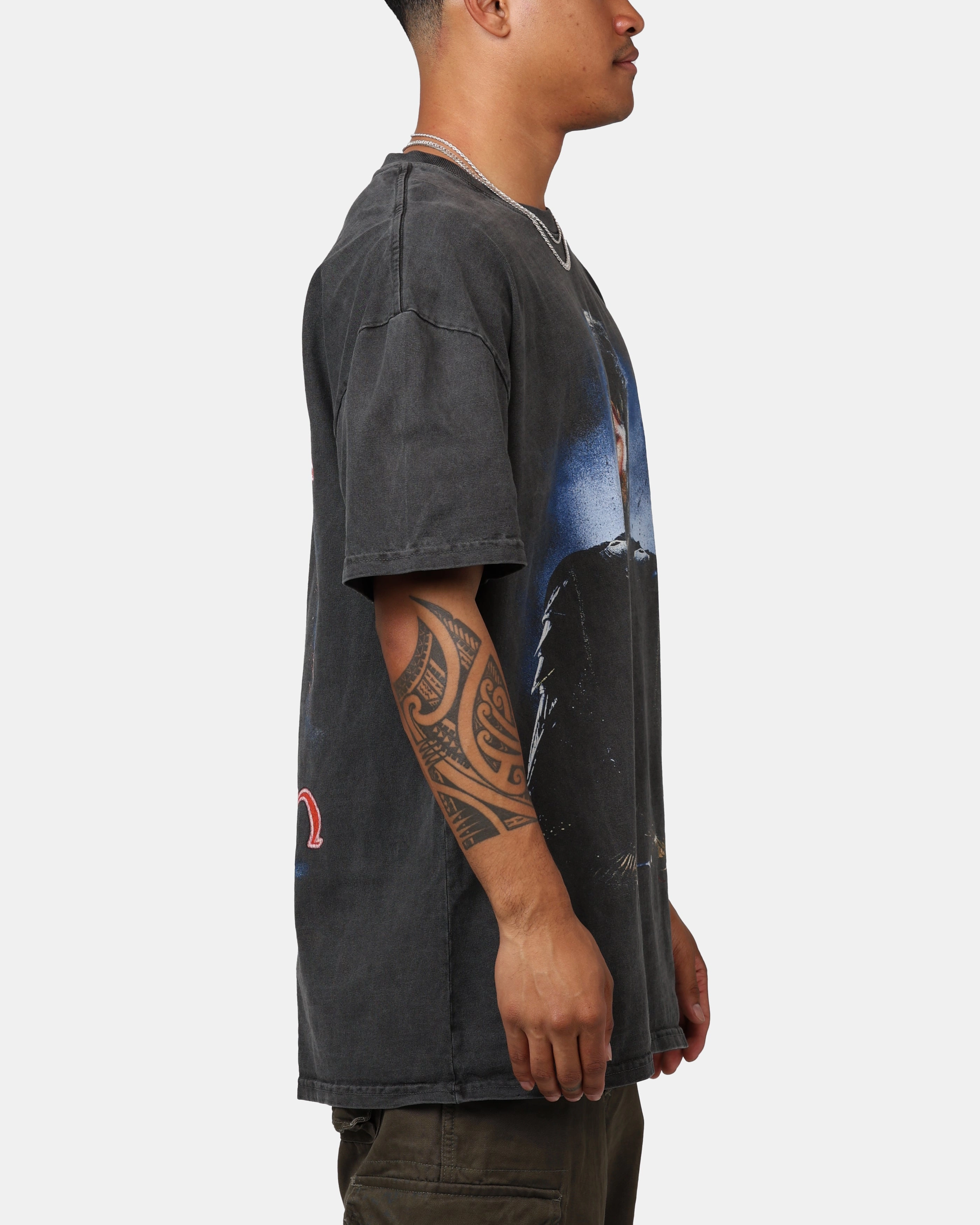 American Thrift X The Lord Of The Rings Aragorn Heavyweight Vintage T-Shirt Black Wash Hydrophobic Surface Treatment Sun Protective Fabric