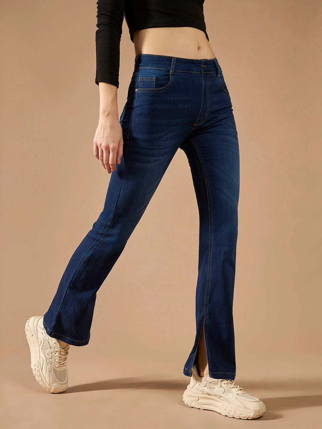 Youth Style Road Trip Outdoor Enthusiast 24/7 Comfort CHASEstretch? Blue Bootcut Mid-Rise Stretchable Denim Jeans
