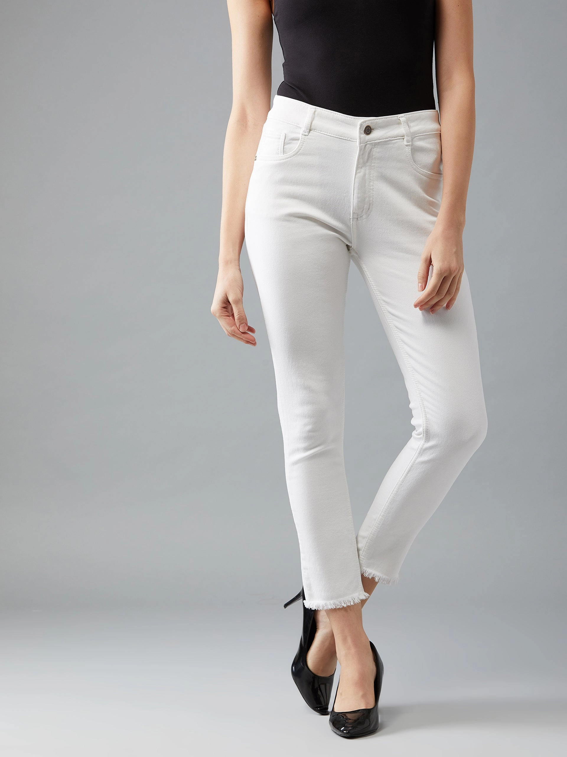 Women's White Skinny Mid-Rise Bleached Clean-Look Cropped Stretchable Denim Jeans Holiday Vibes Athlete Fit Travel Essential