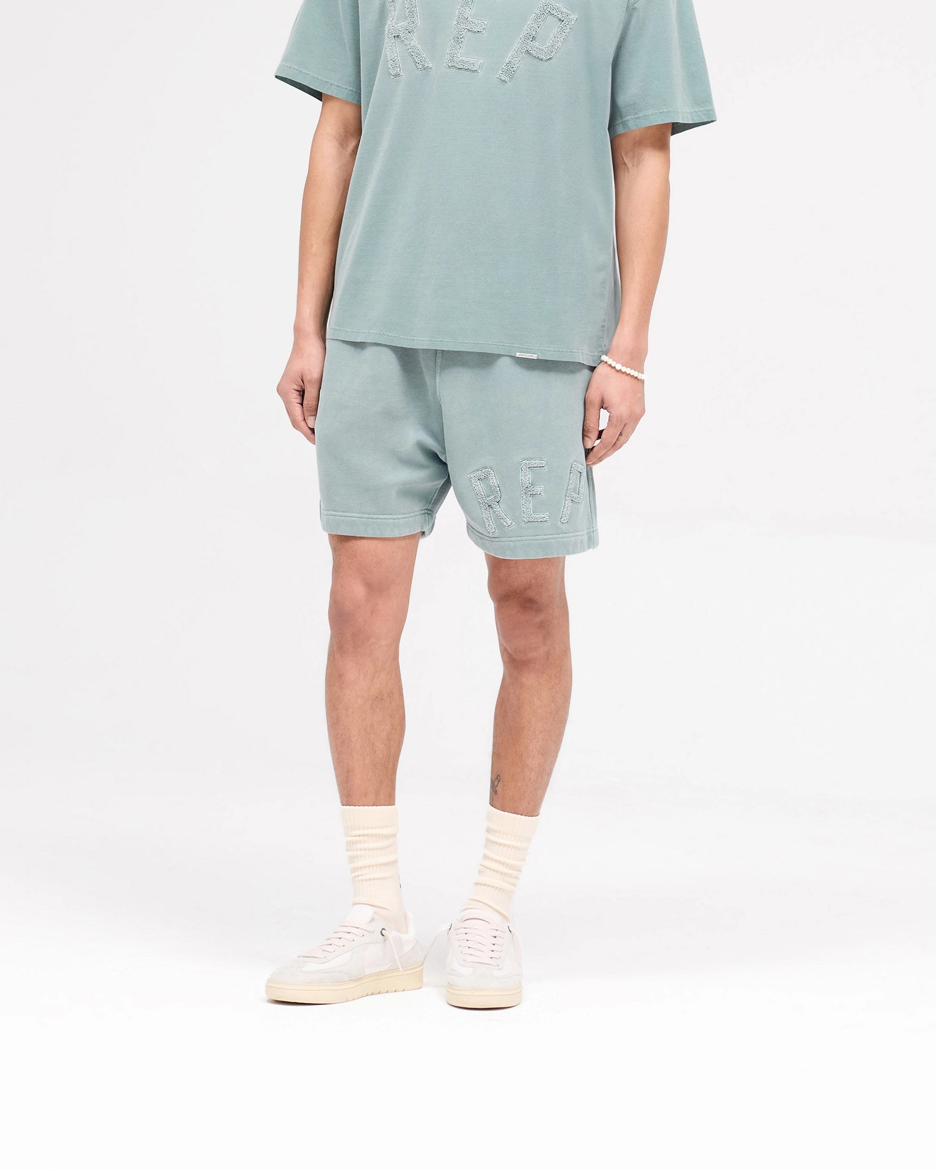 Basic Stretch Multi Panel Cut Rep Applique Shorts - Forest Green