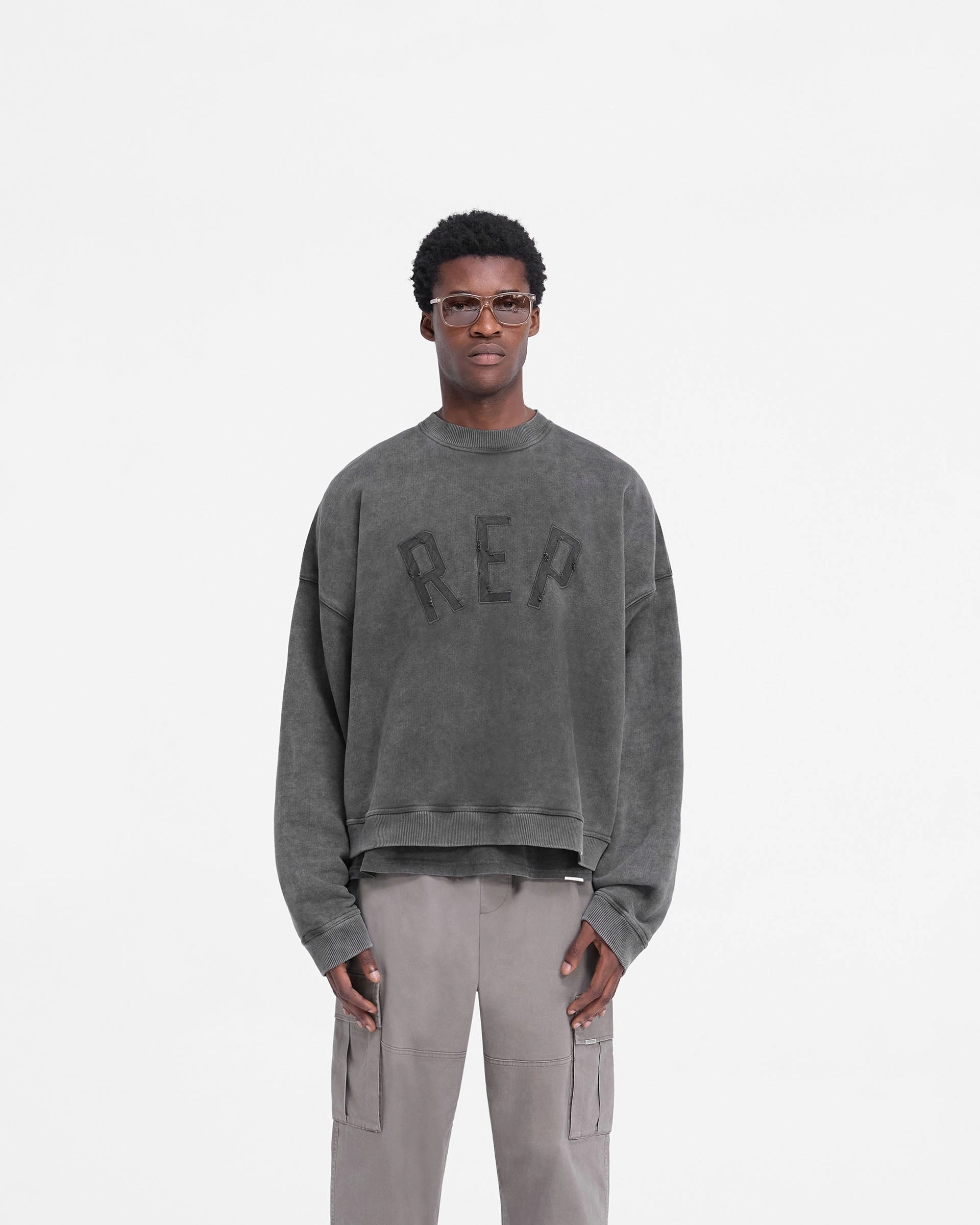 Rep Applique Sweater - Vintage Black Urban Fashion