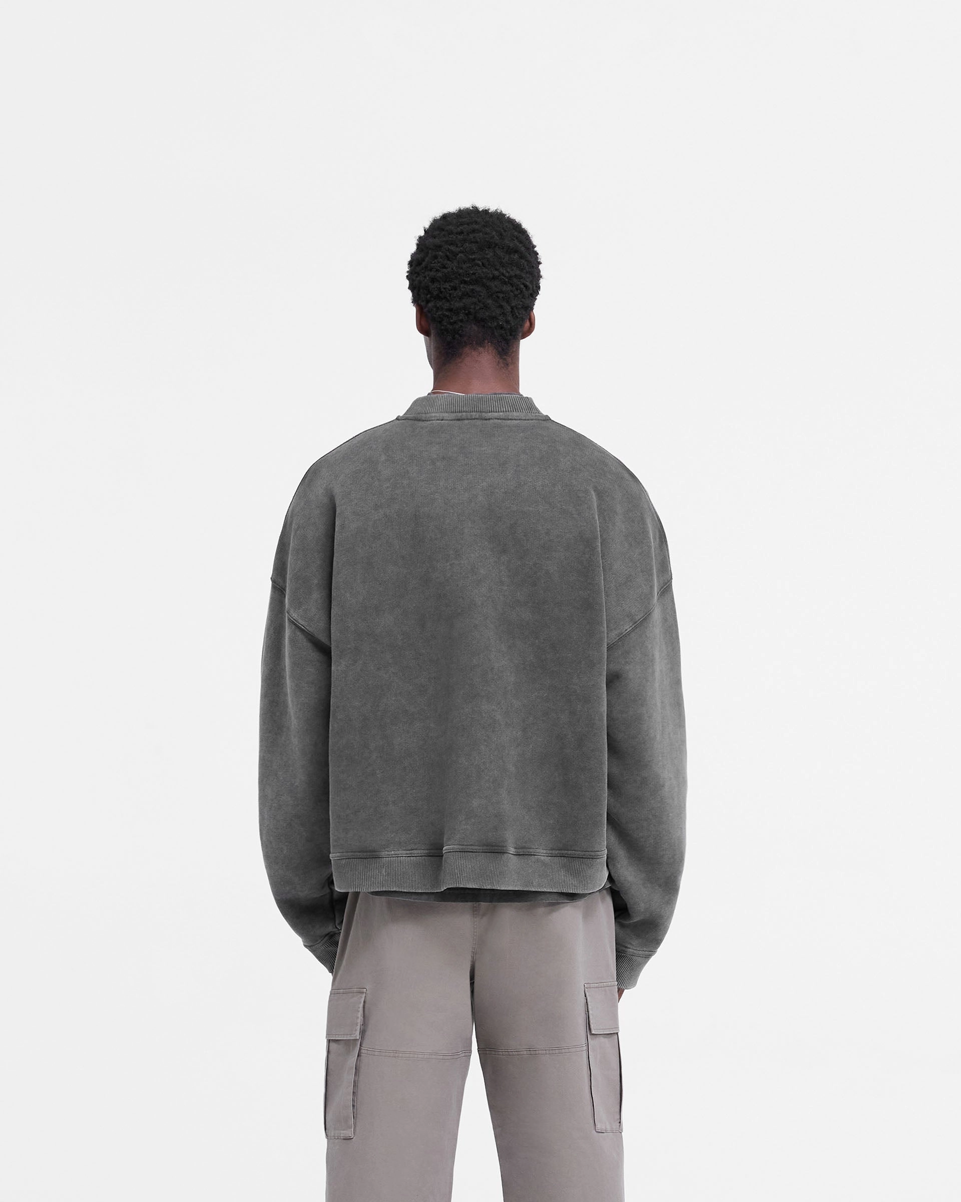 Soft Material Oversized Collar Style Rep Applique Sweater - Vintage Black